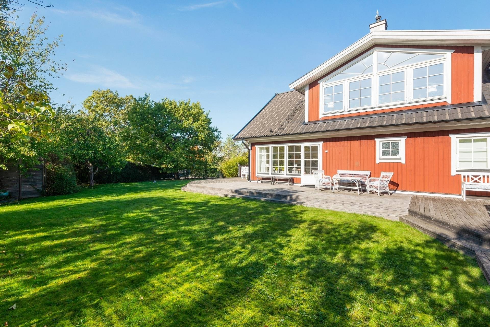 7 rum villa på Slånbärsvägen 28 Killinge, Lidingö kommun - bild 2