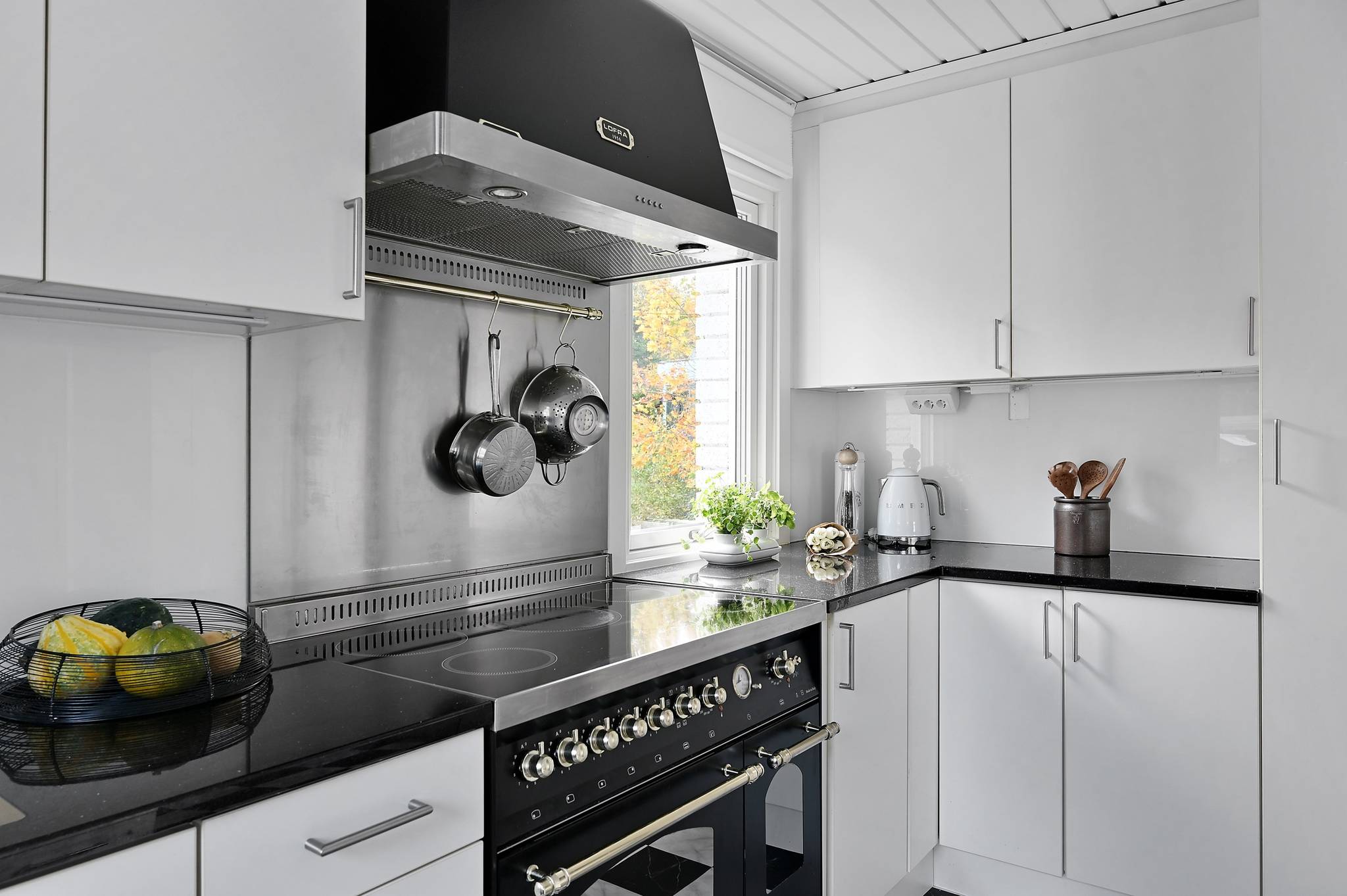 8 rum Villa på Julivägen 5 Trollbäcken Tyresö kommun - bild 12