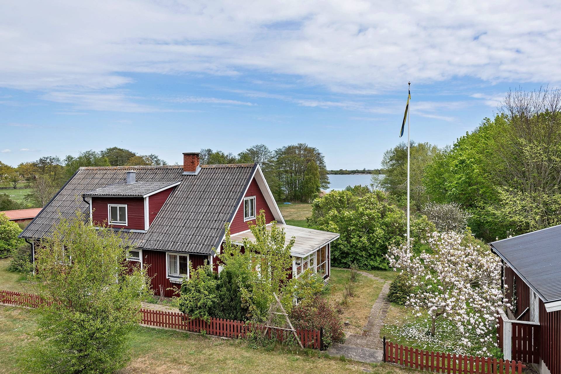 6 rum villa på Kyrkvägen 27 Sturkö, Karlskrona kommun - bild 1