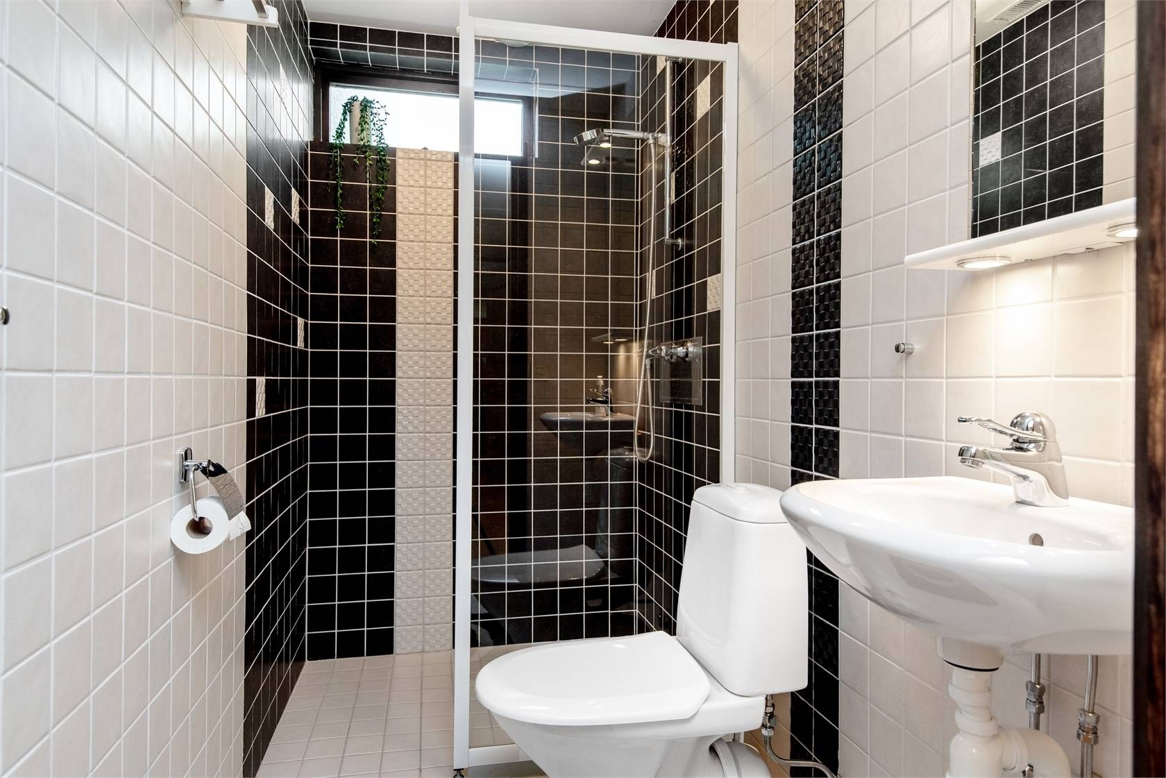 6 rum Villa på Mandelblomsgatan 10 Marieberg Motala kommun - bild 30