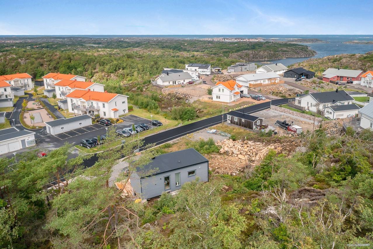 Huseby Berget, Orust kommun