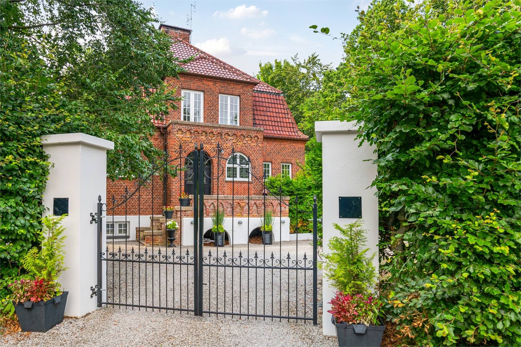 7 rum villa på Medevigatan 11 Ramlösa, Helsingborgs kommun - bild 1