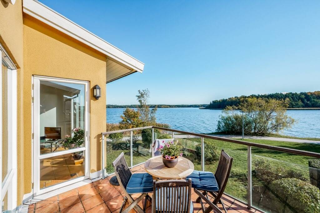 6 rum Villa på Virkesgränd 20 Viggbyholm - Sjösidan Täby kommun - bild 2