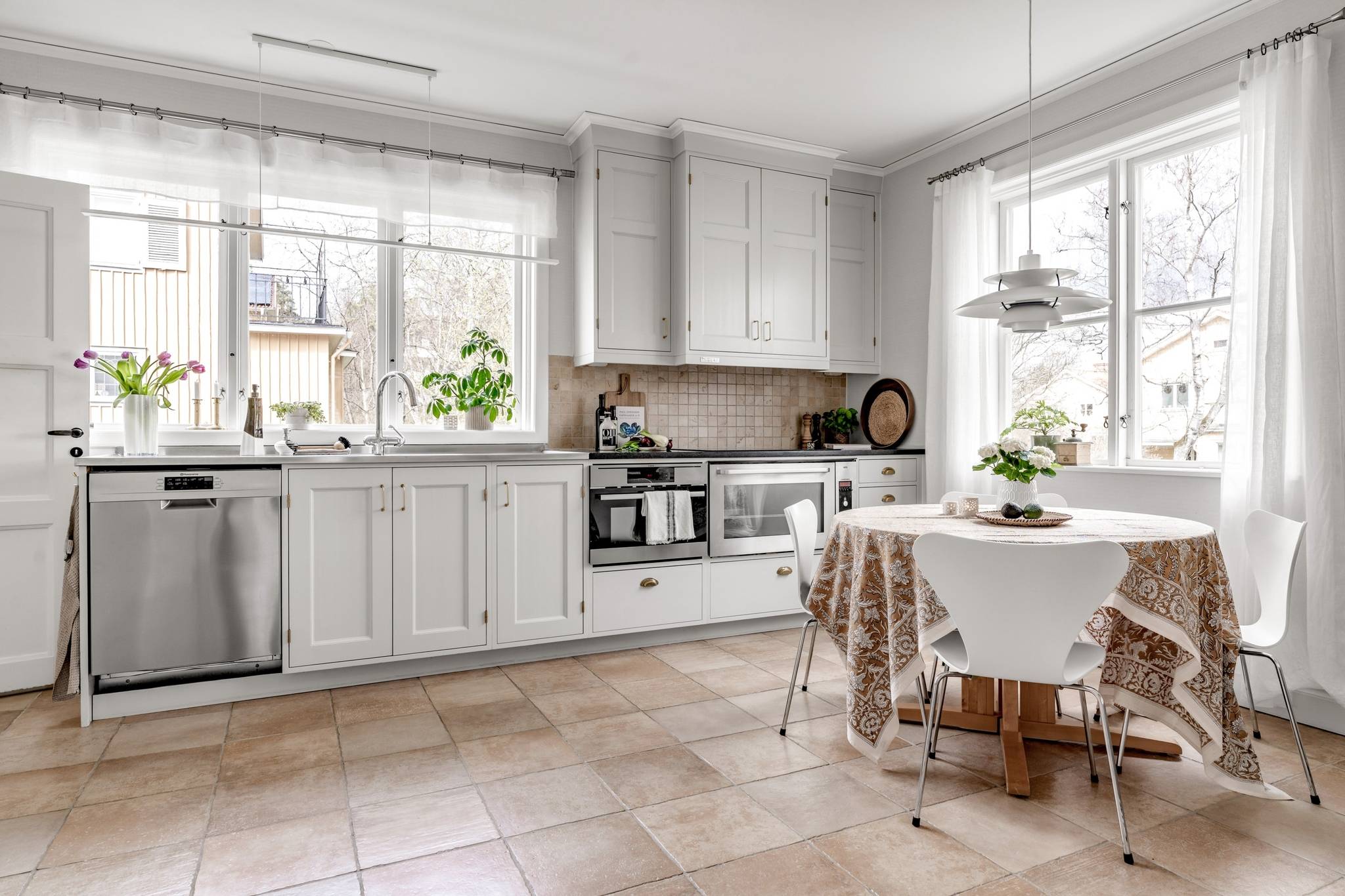 8 rum Villa på Brynhildsvägen 17 Bromma - Nockeby Stockholms kommun - bild 19