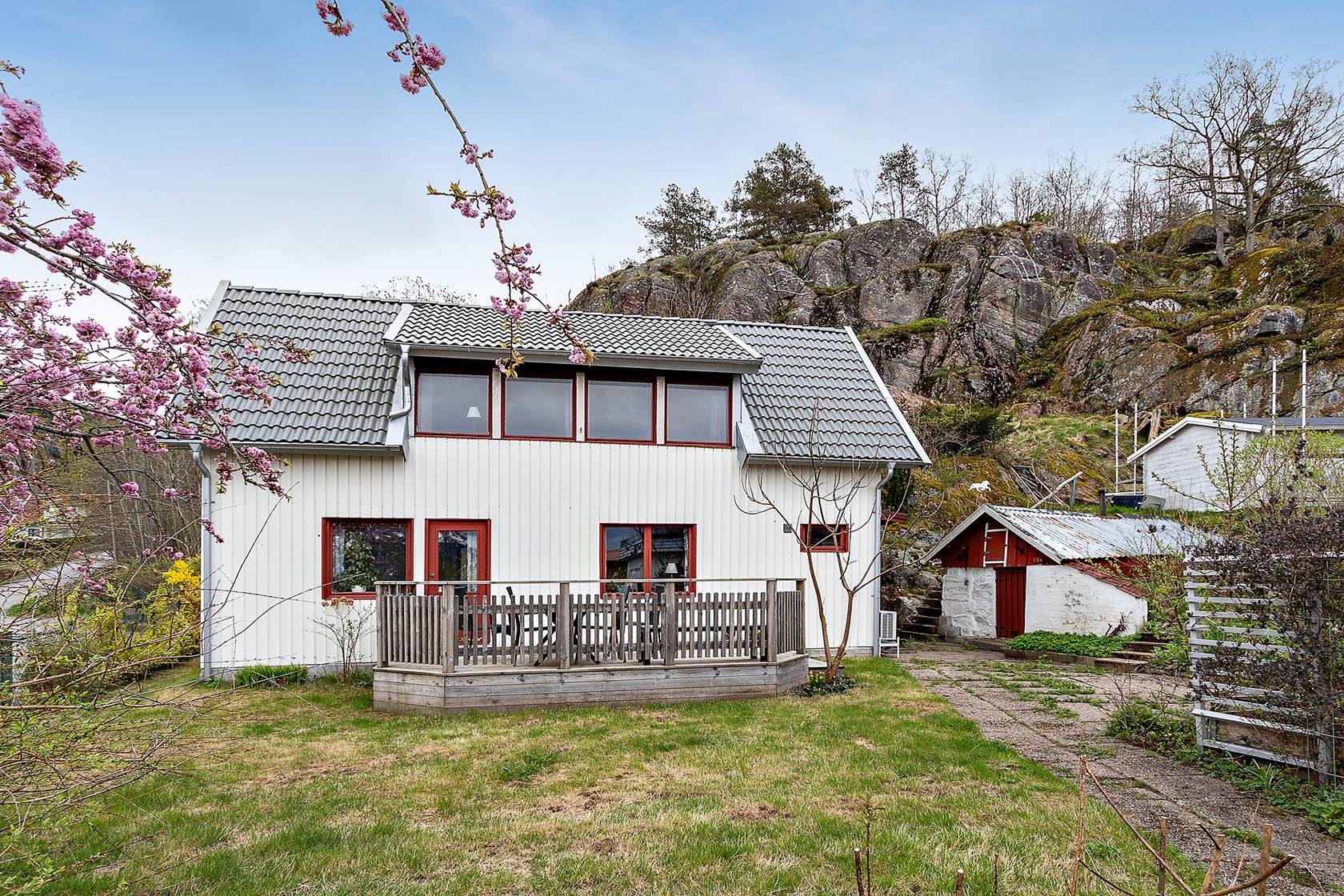 3 rum Villa på Hantverkaregatan 32 Centralt Lilla Edets kommun - bild 2