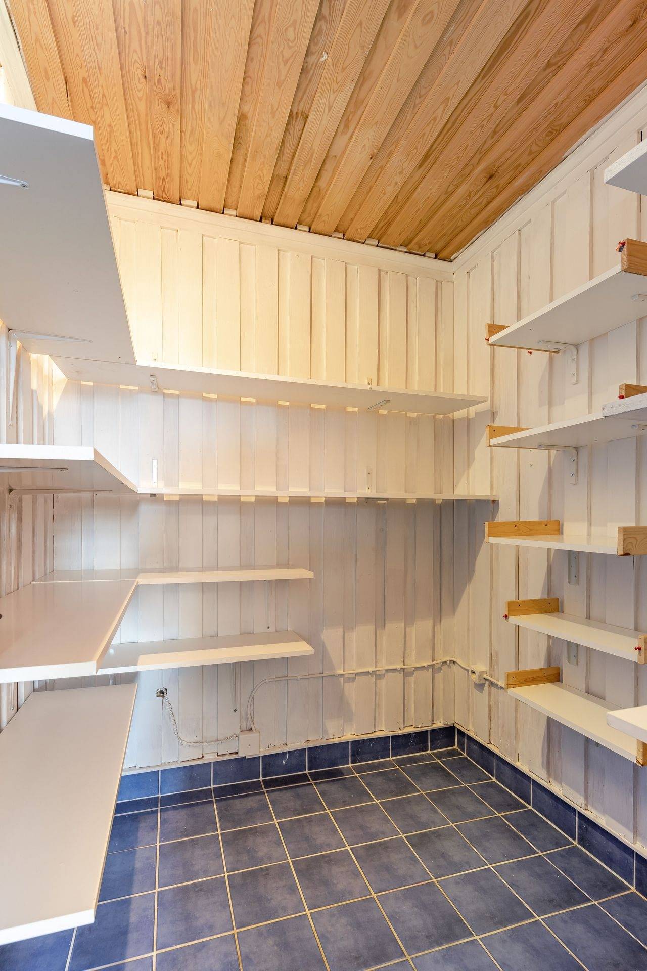 8 rum Villa på Slipvägen 24 Sanda Strängnäs kommun - bild 42