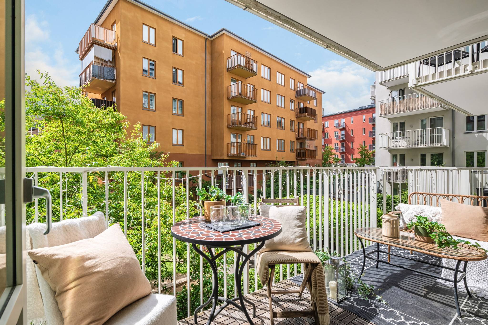 3,5 rum lägenhet på Arvid Tydéns allé 16 Västra skogen, Solna kommun - bild 1