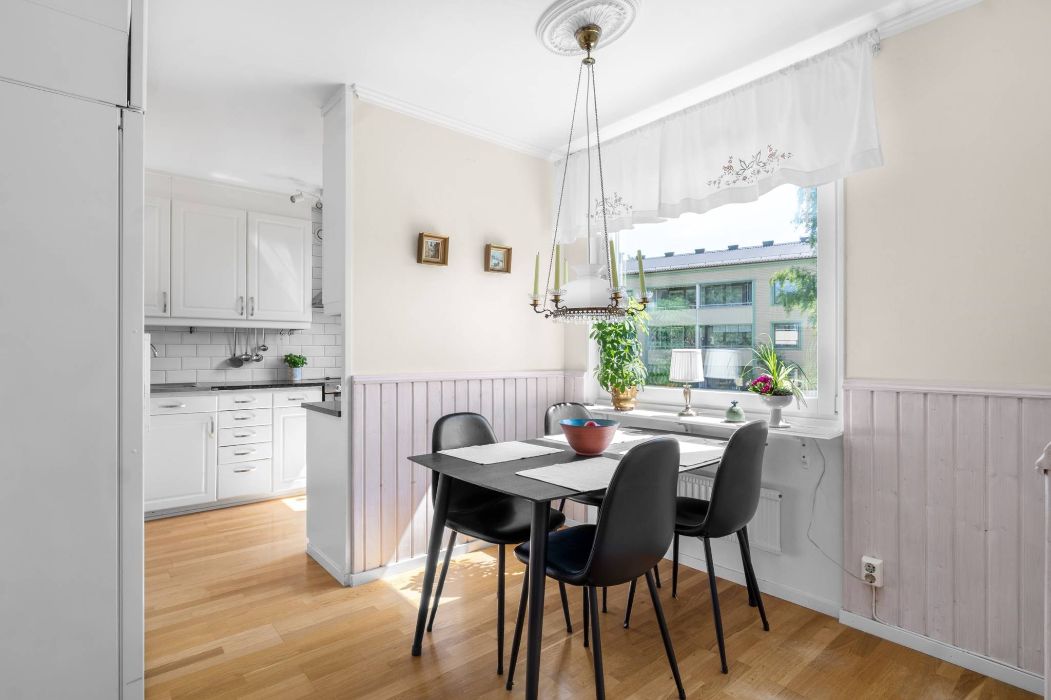 4 rum lägenhet på Njupkärrsvägen 80 Bergfoten, Tyresö kommun - bild 5