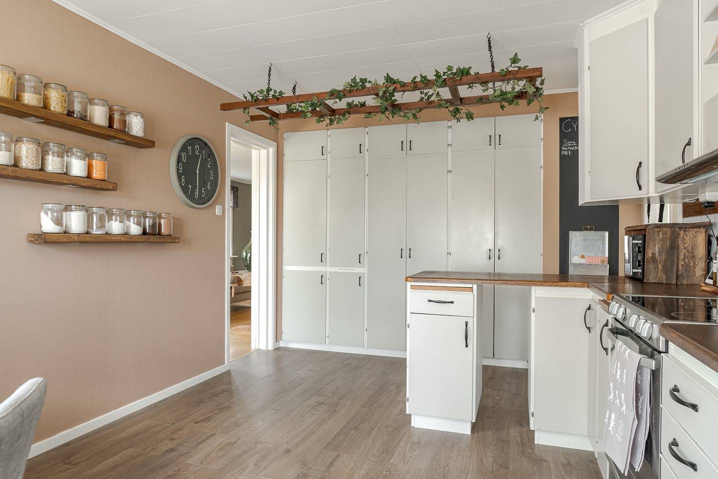 9 rum Villa på Molidenvägen 36 Moliden Örnsköldsviks kommun - bild 11