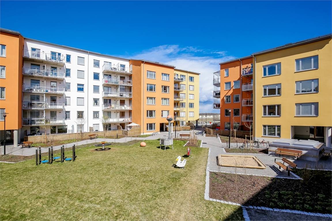 5 rum Lägenhet på MAJORSVÄGEN 16 Barkarbystaden Järfälla kommun - bild 23