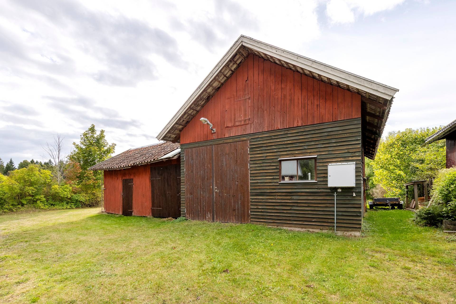 Gård med skogsbruk på Skogalund Lekebergs kommun - bild 3