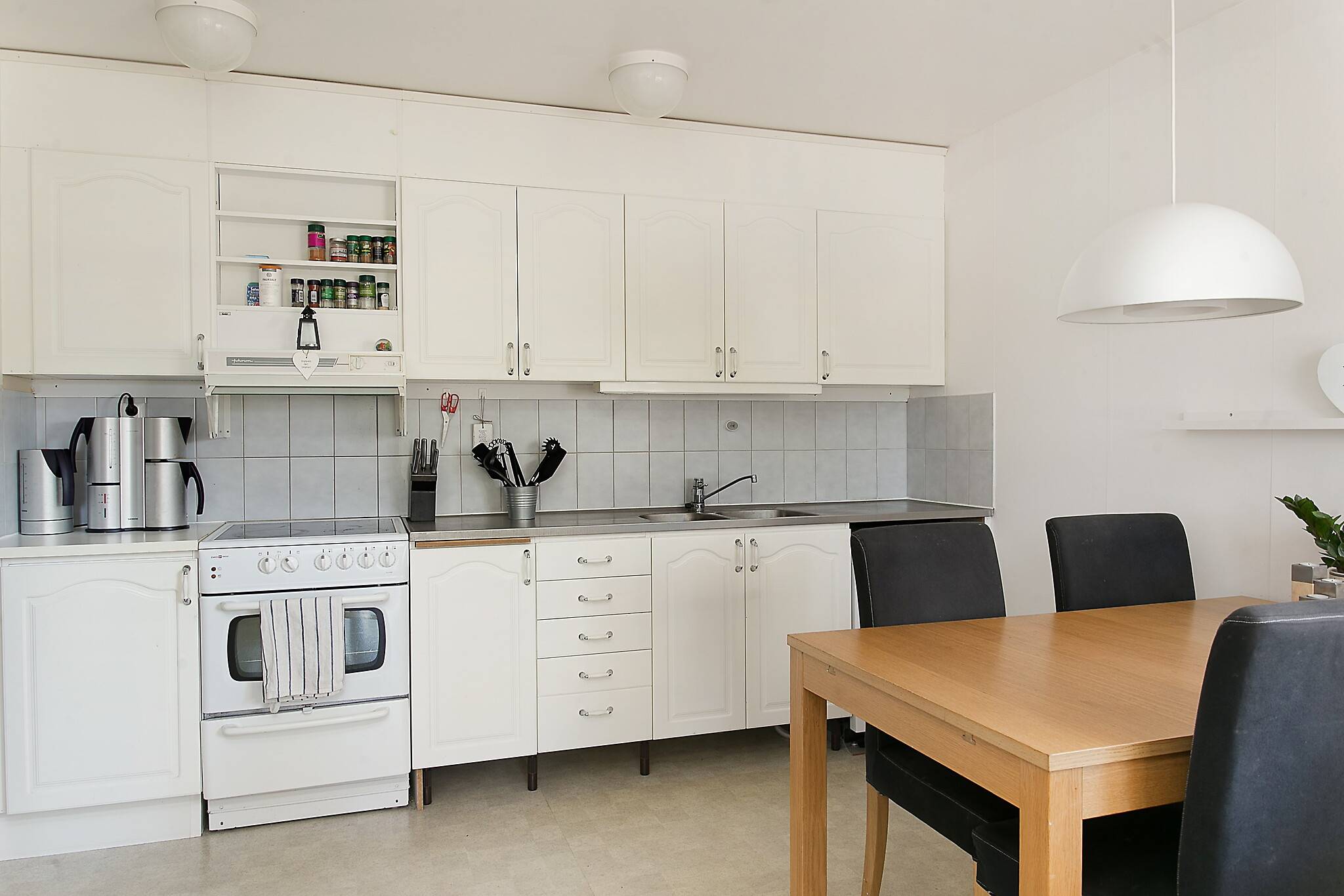3 rum Lägenhet på Värnamovägen 3 Granloholm Sundsvalls kommun - bild 6
