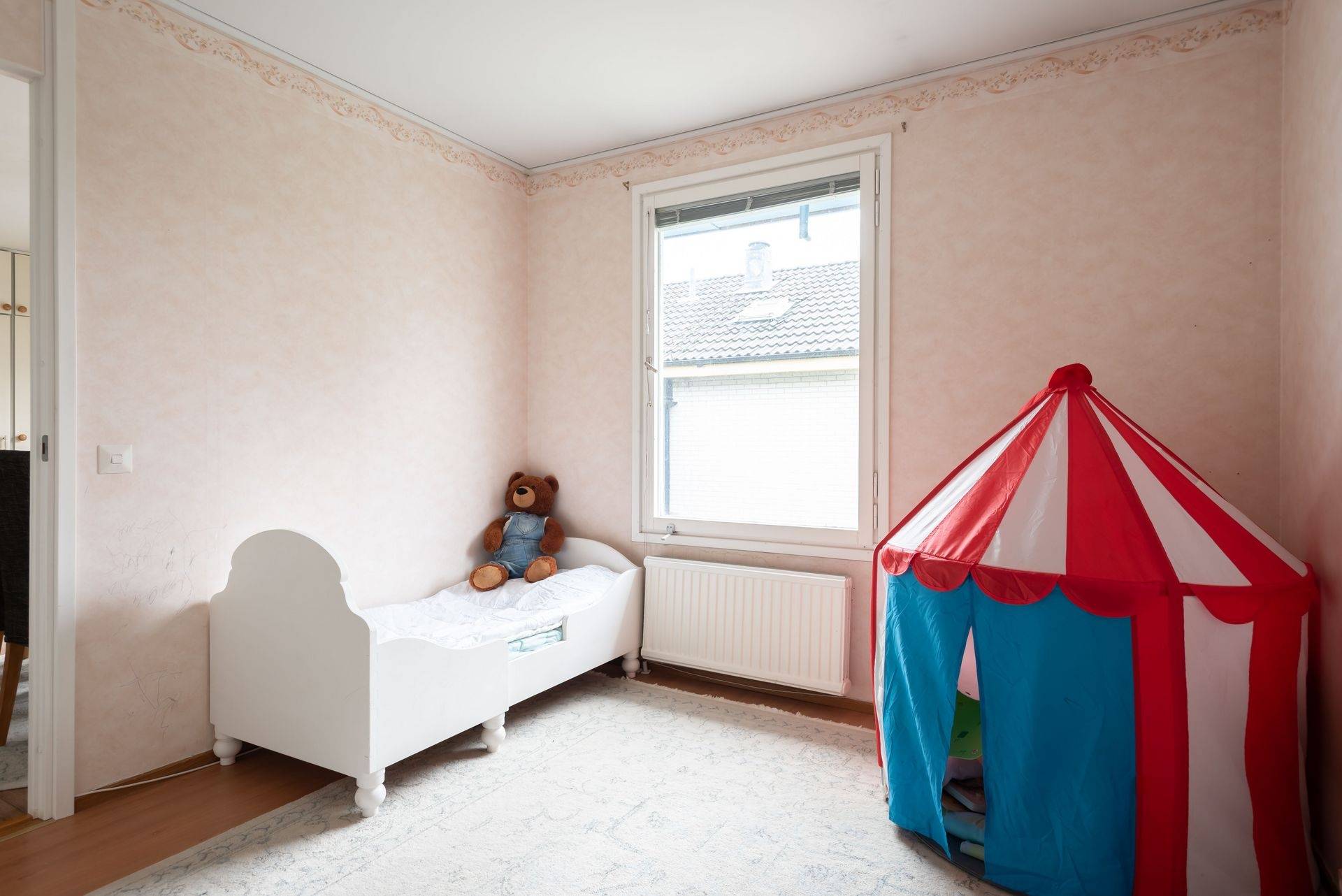 4 rum Villa på Fältspatsvägen 11 Örebro Örebro kommun - bild 25
