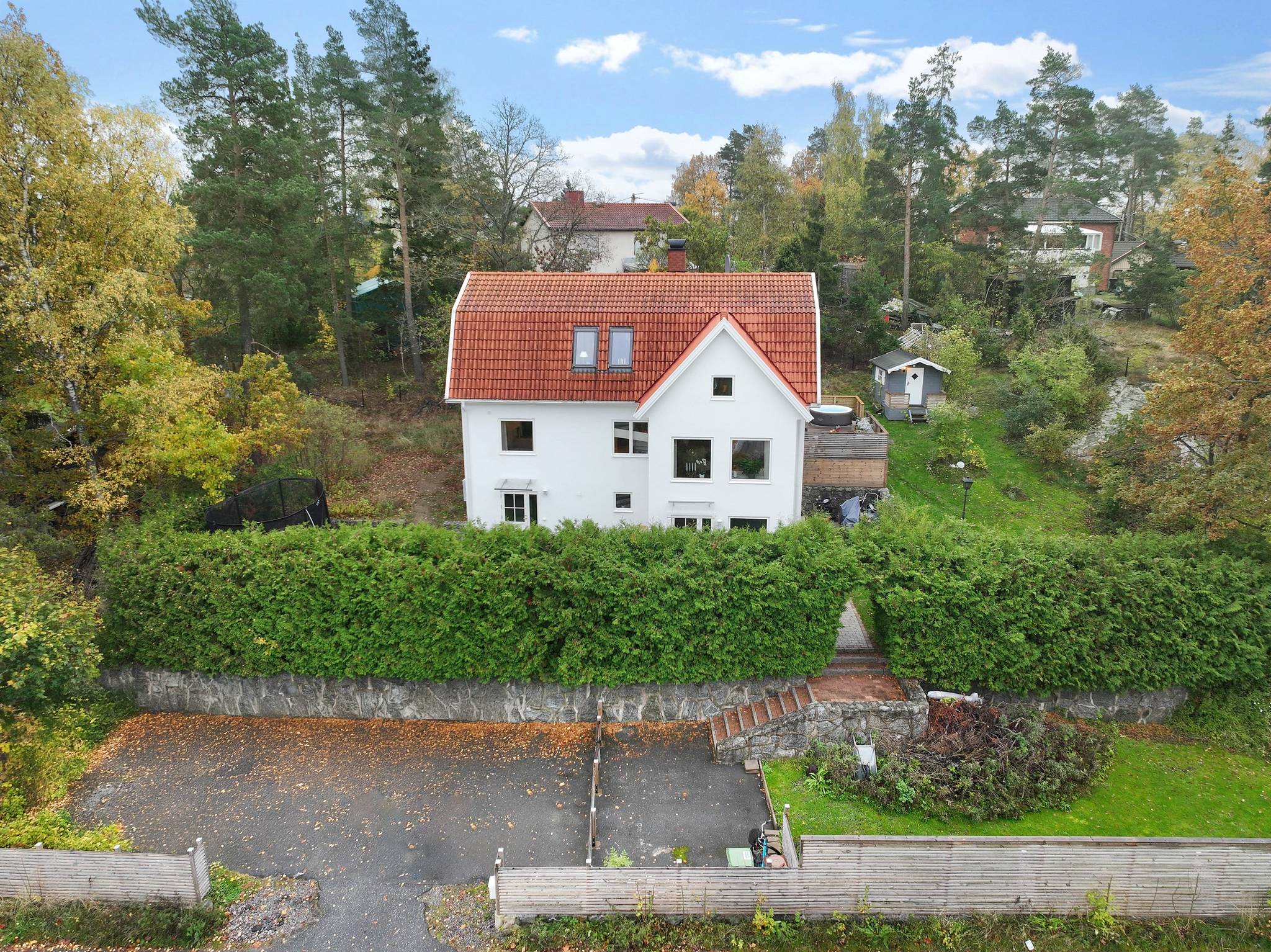 8 rum Villa på Skälbyvägen 97 Skälby Järfälla kommun - bild 2
