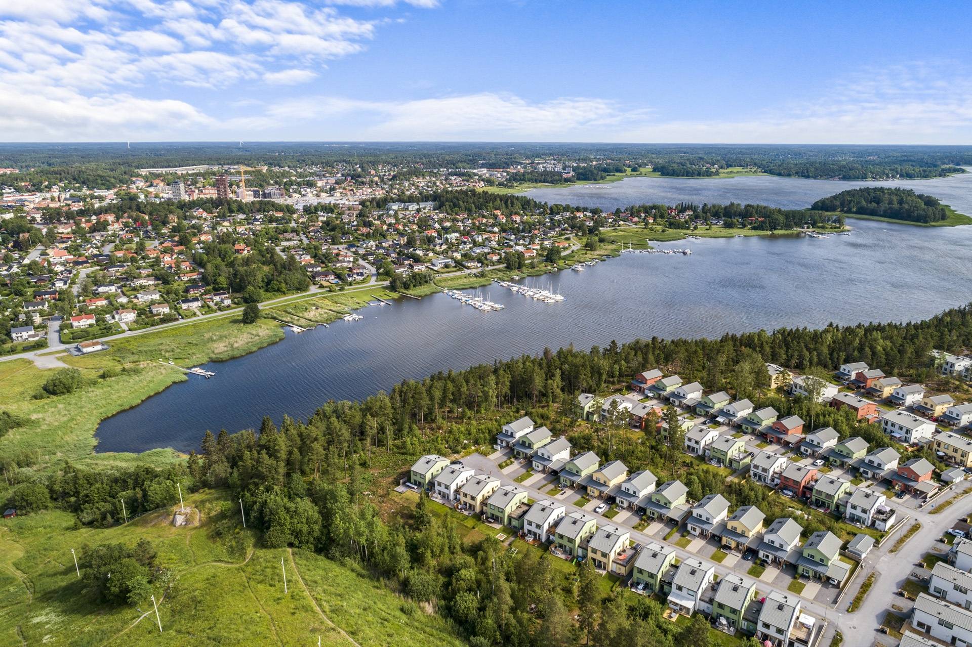 5 rum Par-/kedje-/radhus på Smedtorpsvägen 23B Björnövik Norrtälje kommun - bild 31