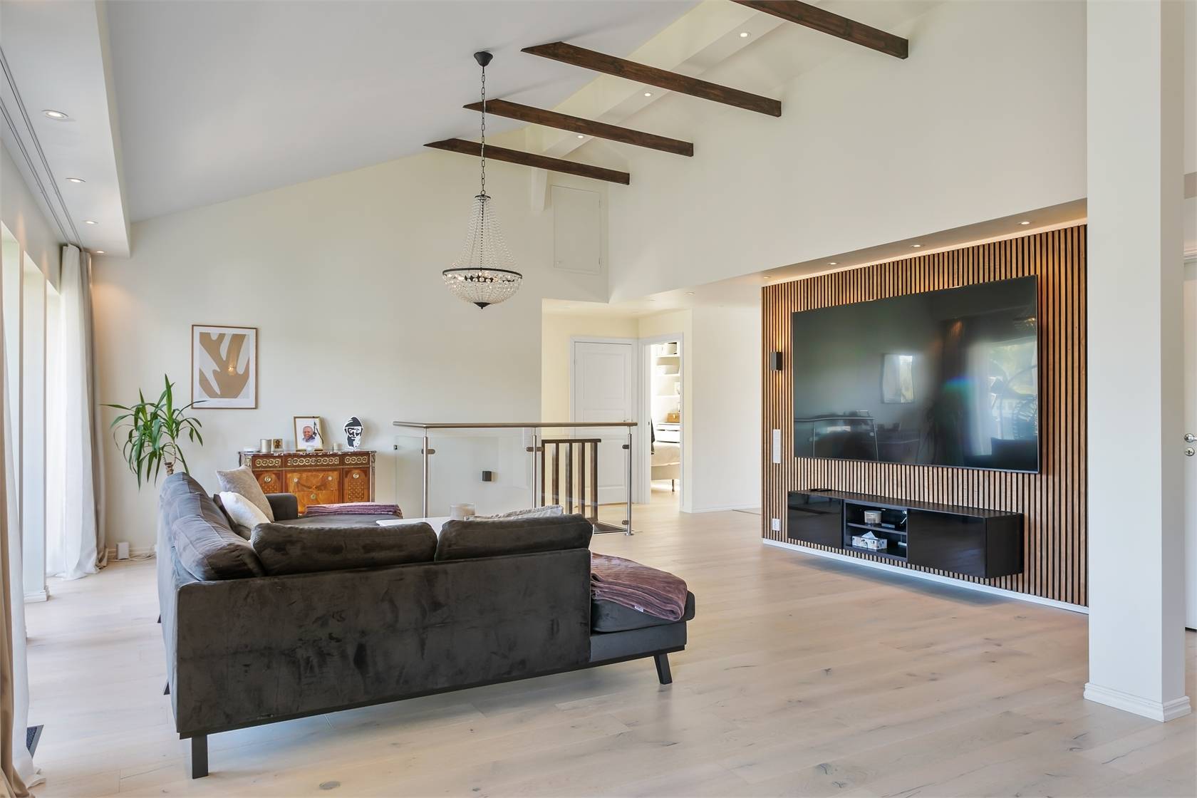 7 rum villa på Flintvägen 9A Skälby, Järfälla kommun - bild 4