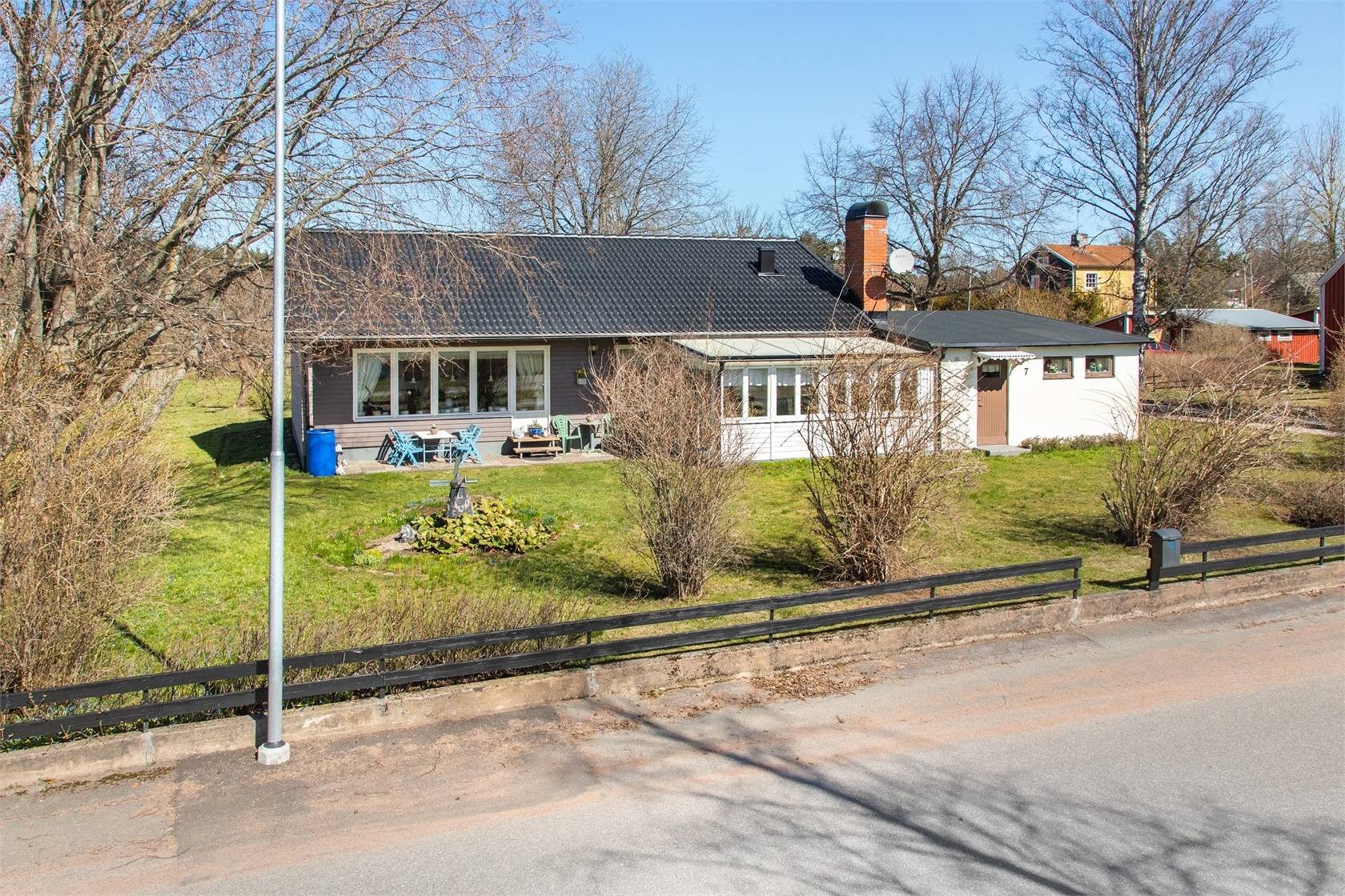 5 rum Villa på Industrigatan 7 Storebro Vimmerby kommun - bild 2