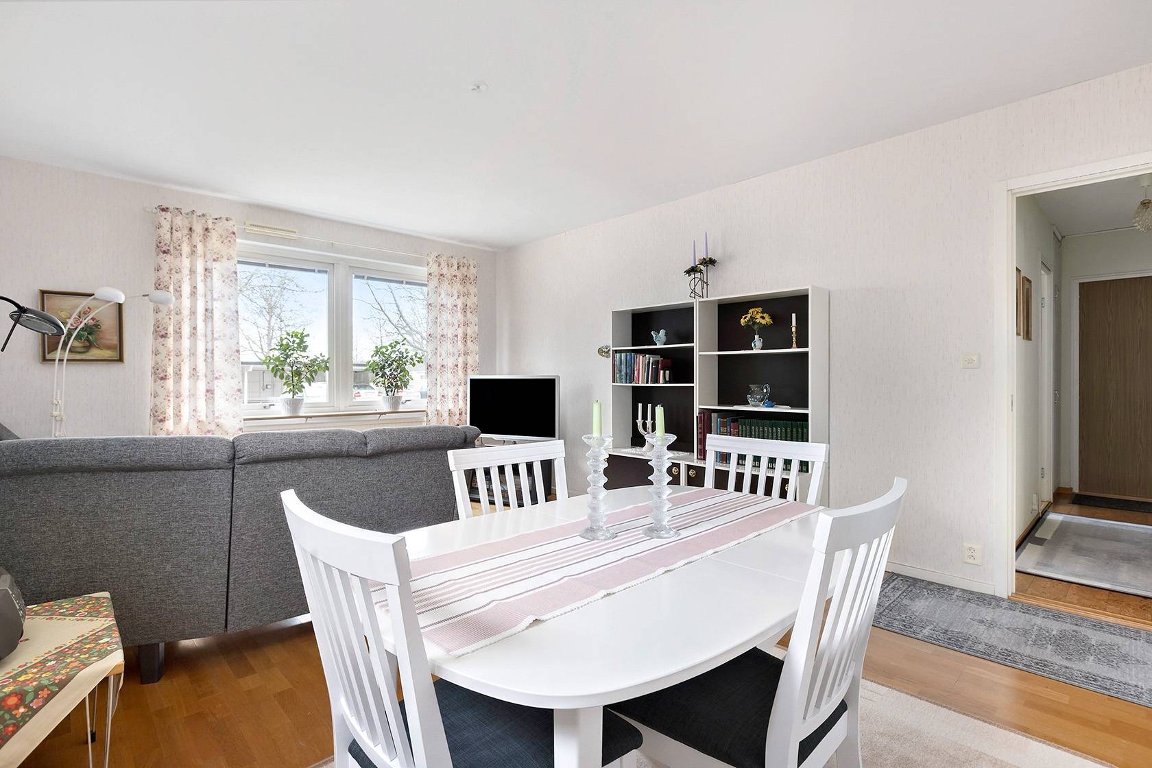 3 rum Lägenhet på Ledgränd 8 Solhaga Örebro kommun - bild 7