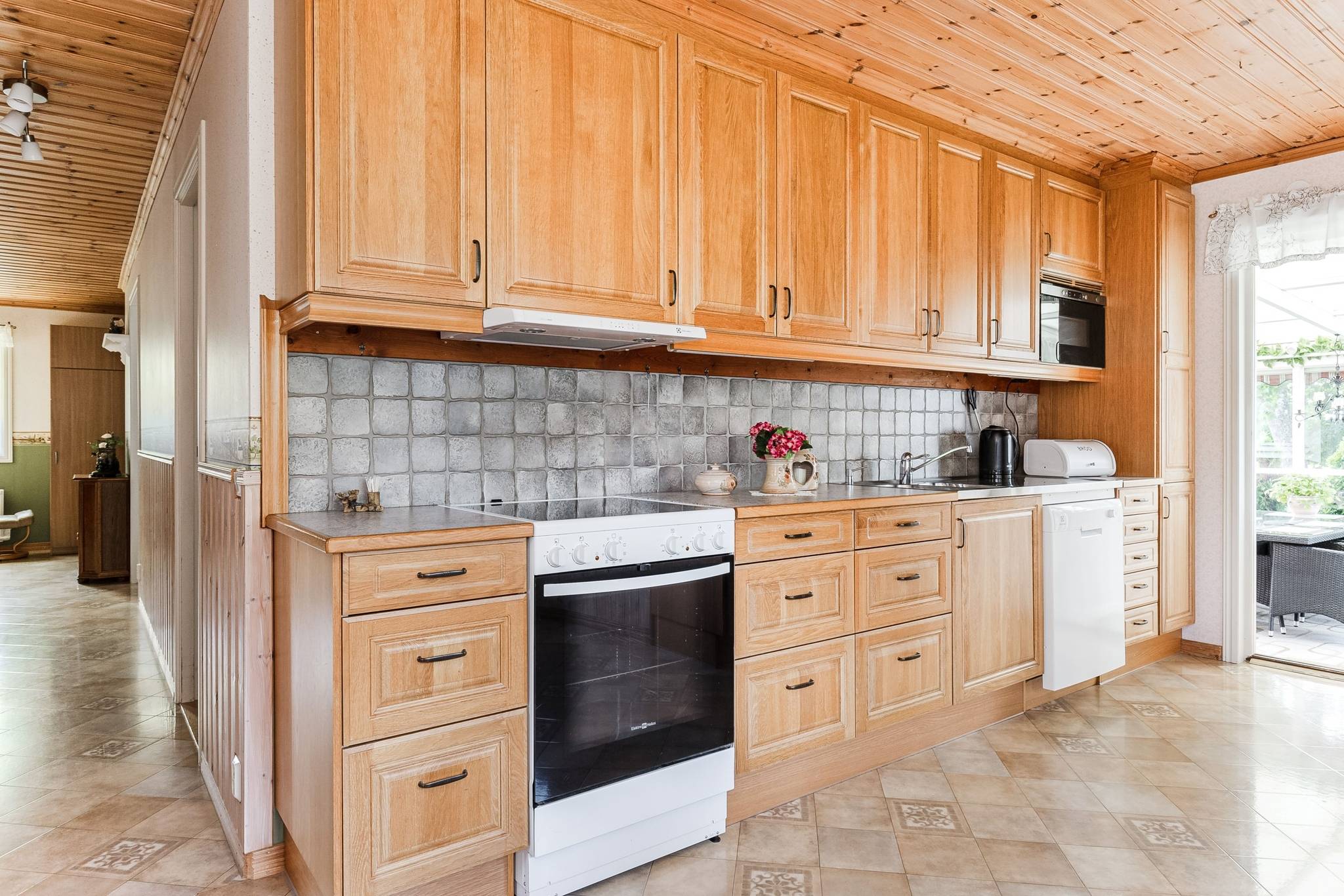 3 rum Villa på Lagringe Karlslund 1 Skänninge Mjölby kommun - bild 9