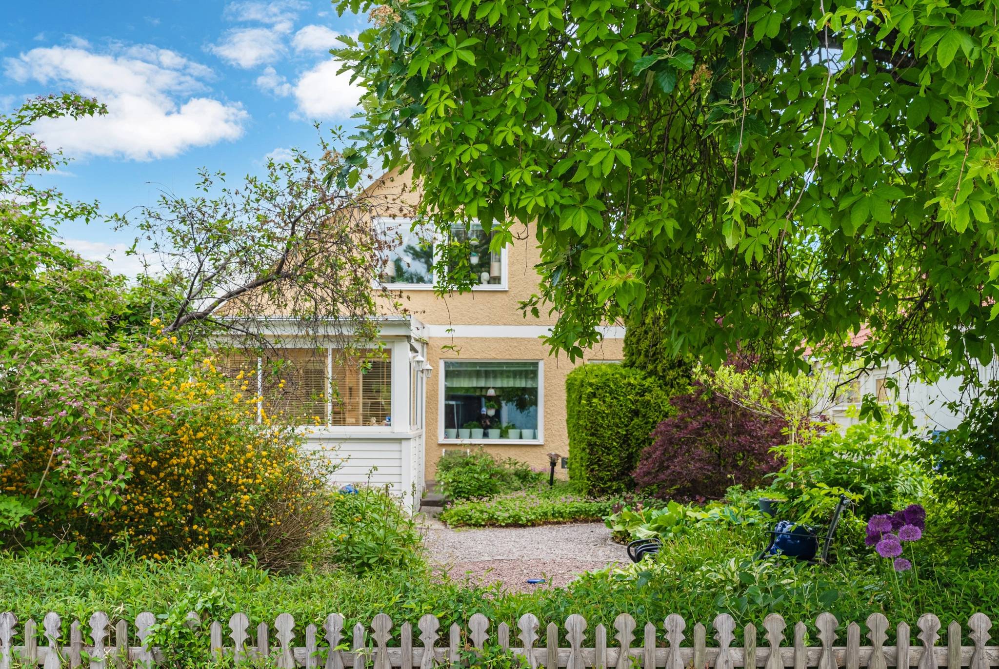 5 rum villa på Dressyrvägen 13 Jakobsberg, Järfälla kommun - bild 1