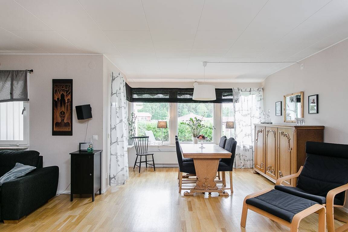 5 rum Lägenhet på Fröjdegårdsvägen 49 Ulriksdal Lidköpings kommun - bild 14