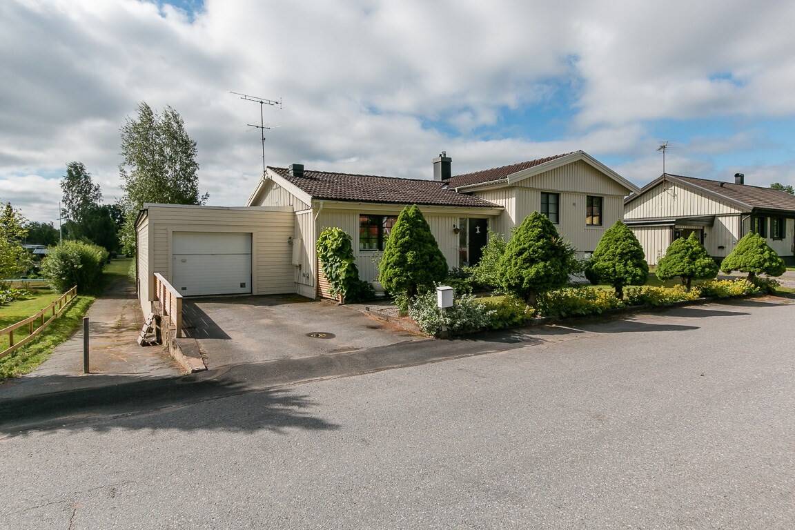 4 rum Villa på Hantverkaregatan 30 Målilla Hultsfreds kommun - bild 3