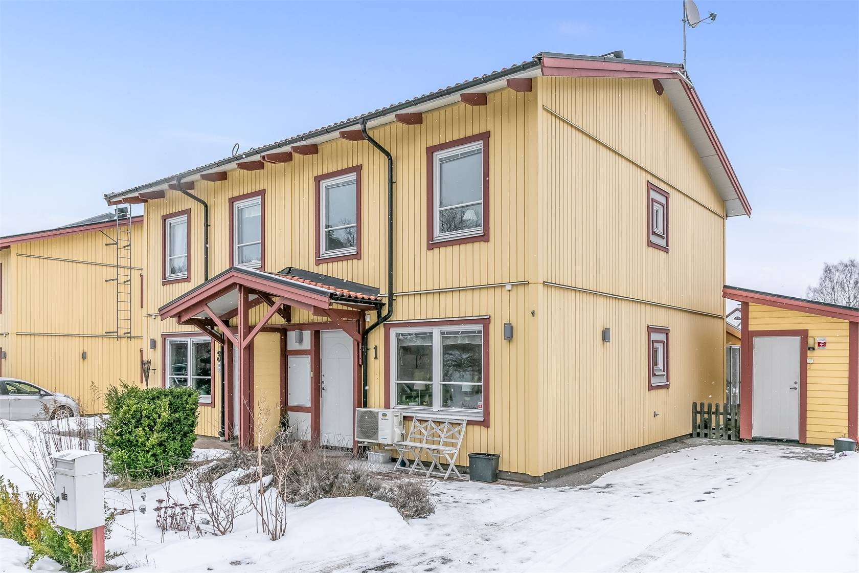 4 rum Parhus på Gårdsvägen 1 Viksjö Järfälla kommun - bild 3