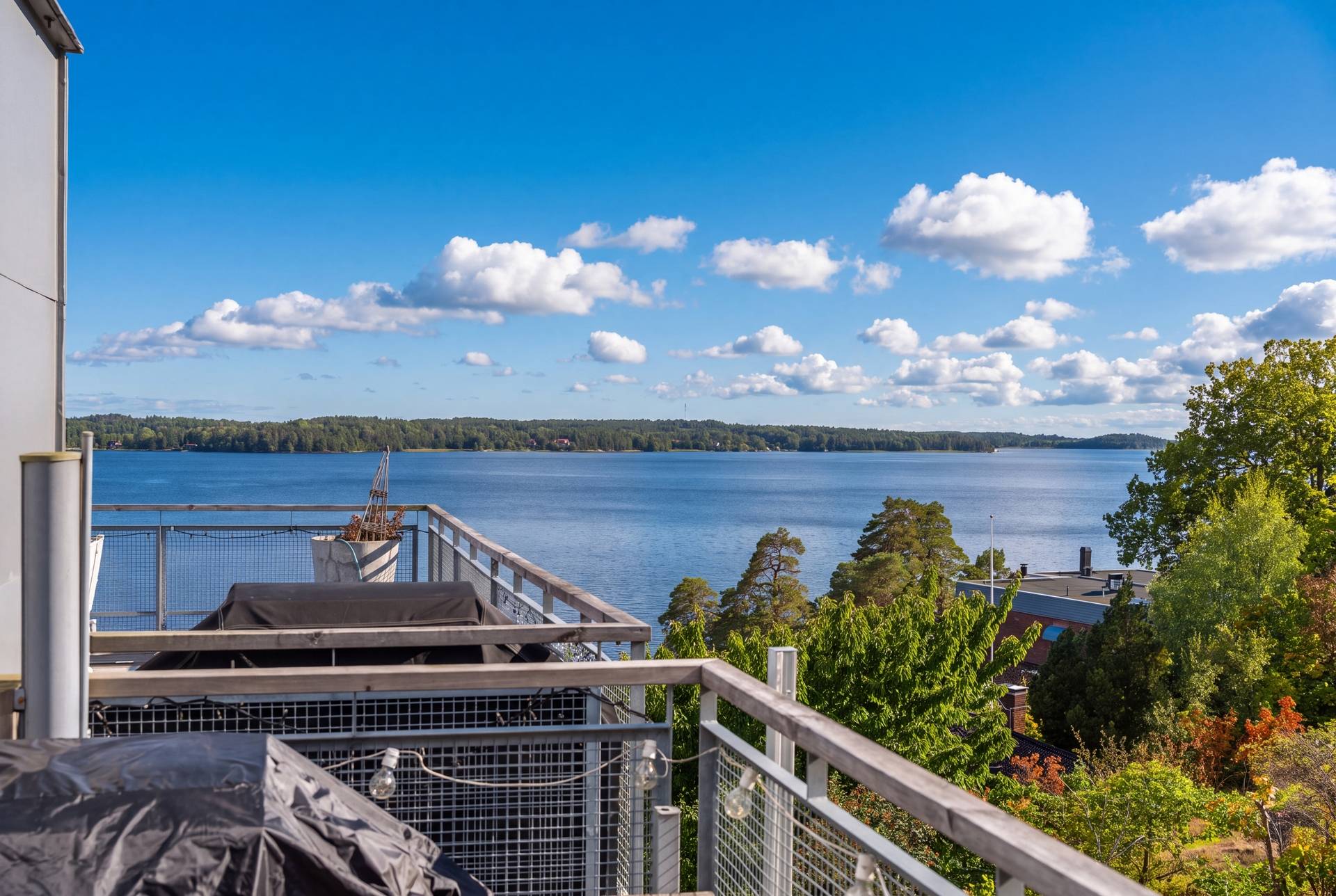 5 rum Parhus på Berguddsvägen 32A Hässelby Södra Villastad Stockholms kommun - bild 27