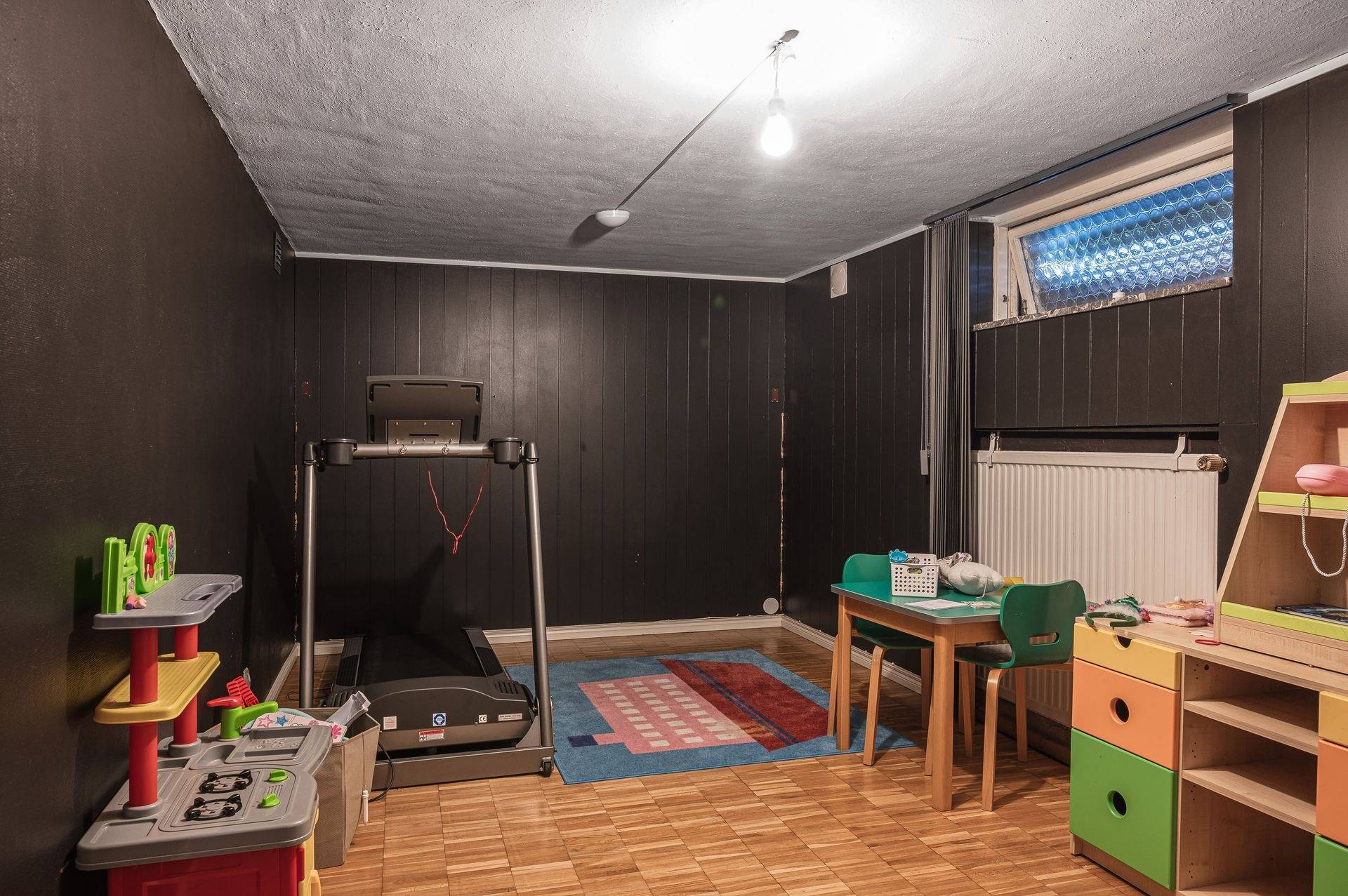 7 rum Villa på Solbackagatan 4 Stenstorp Falköpings kommun - bild 33