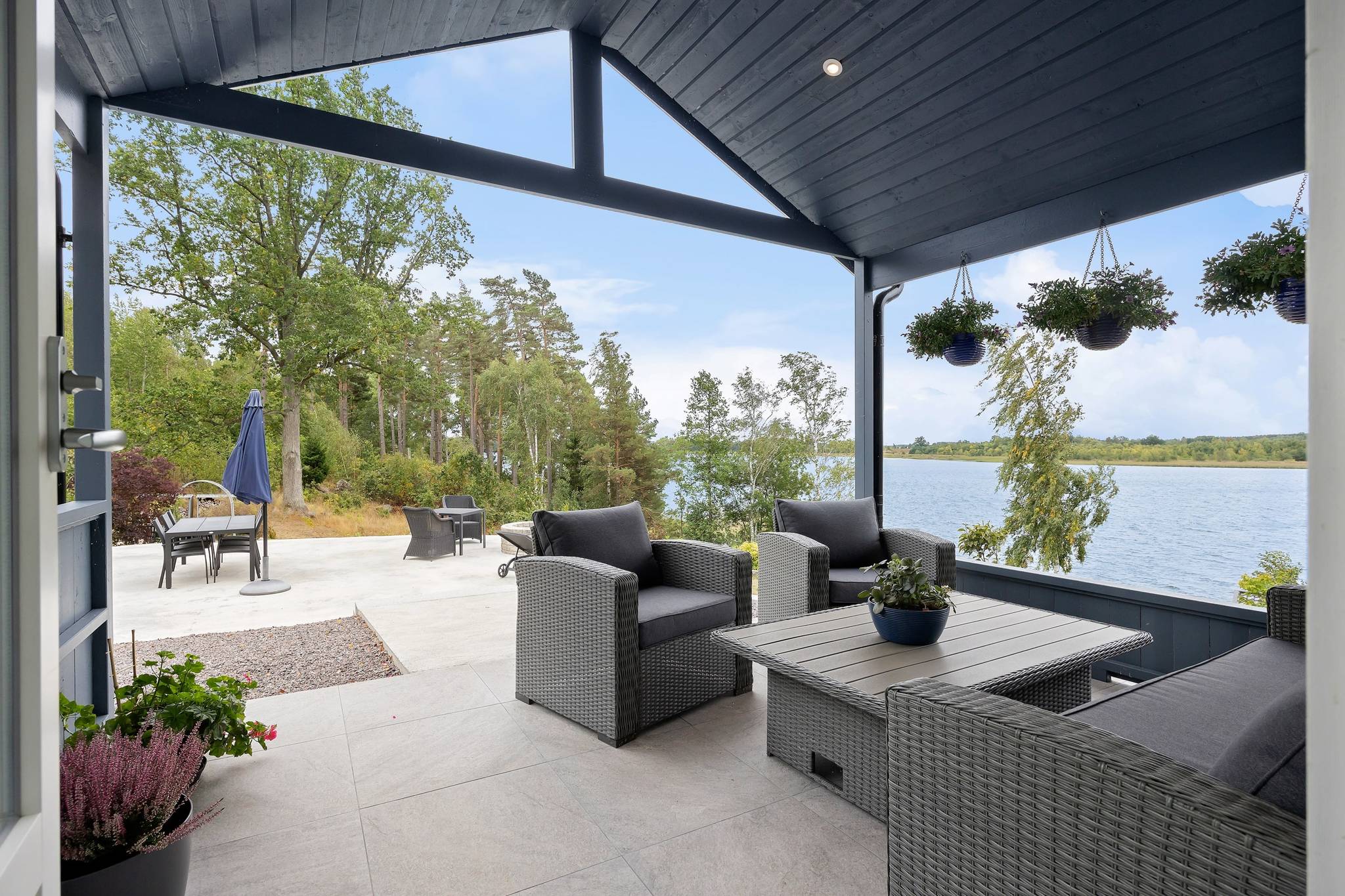 villa på Slättmon Sjövik 1 Ljungsbro, Linköpings kommun - bild 1