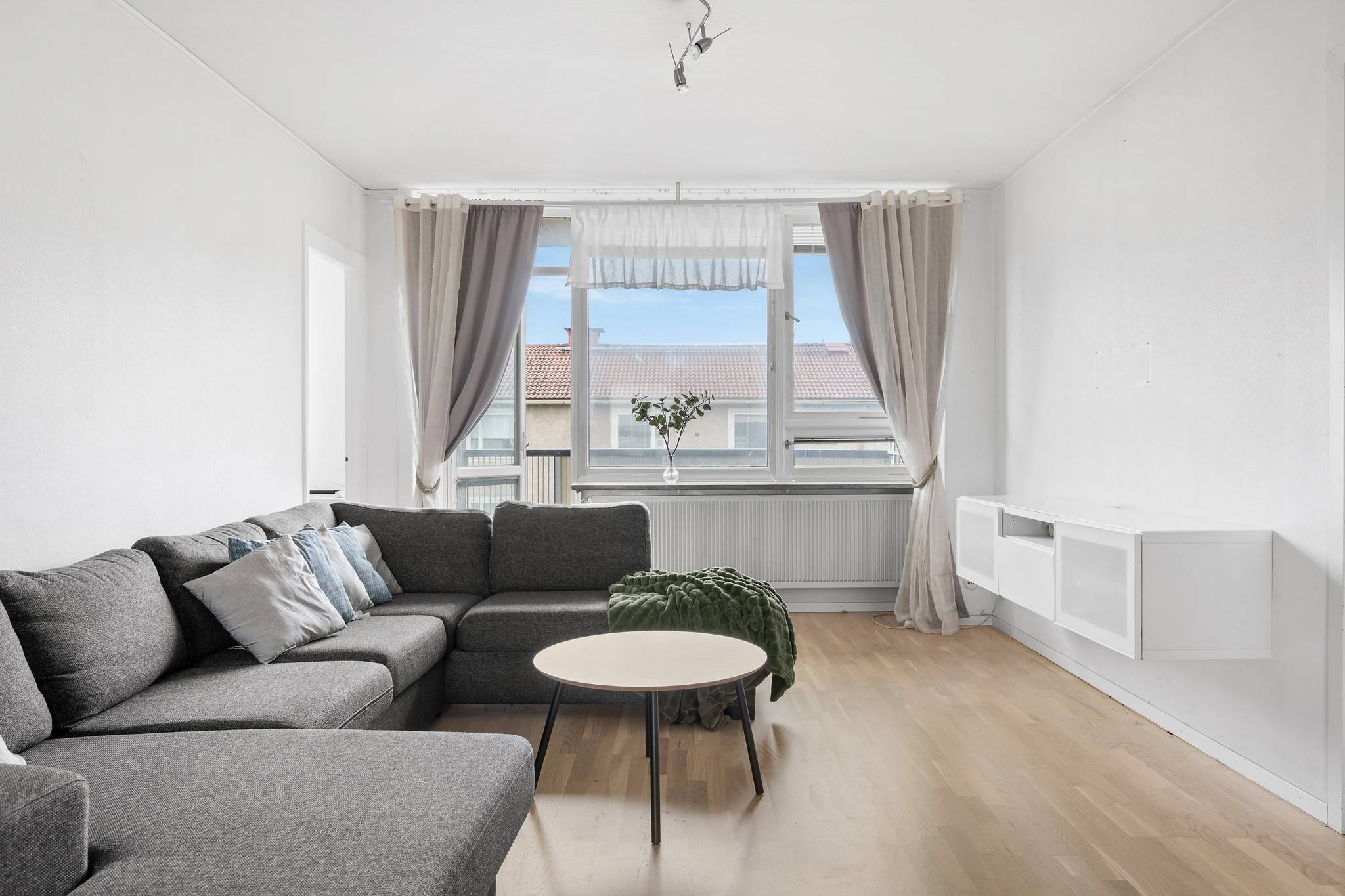 4 rum Lägenhet på Duvedsvägen 7, 3 tr Vällingby Centrum Stockholms kommun - bild 8