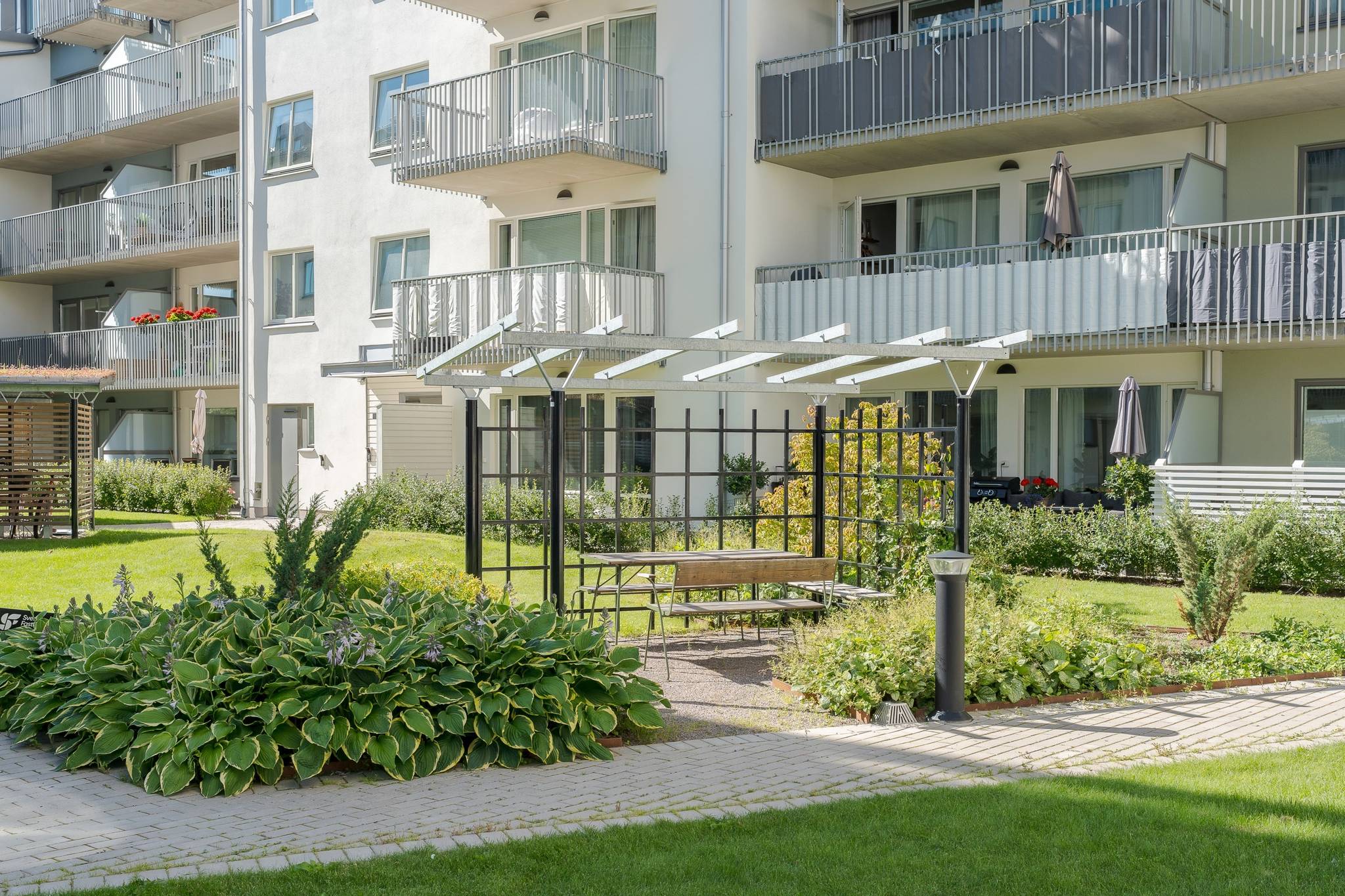 3 rum Lägenhet på Blommelundsallén 3 Haga Sandbyhov Norrköpings kommun - bild 31