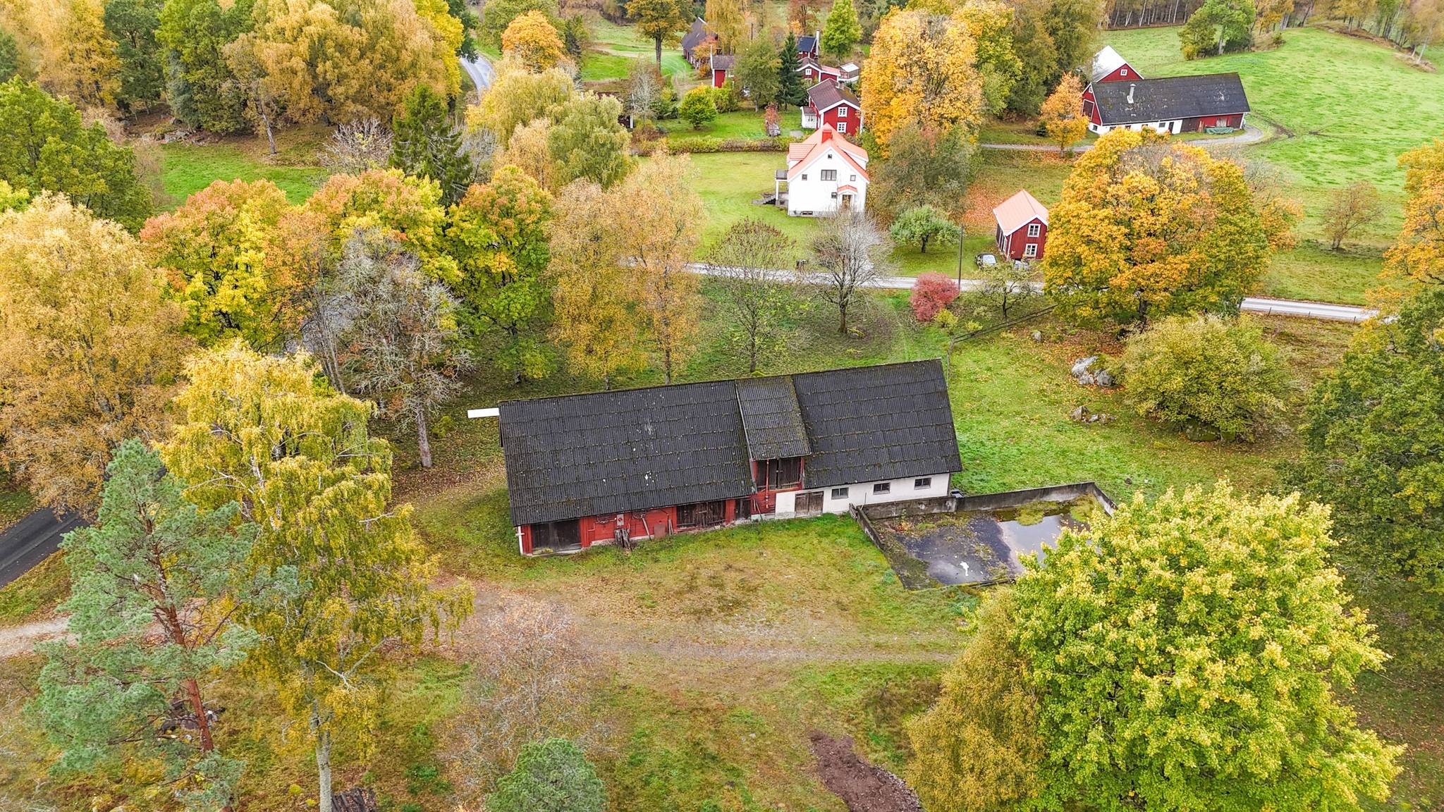 5 rum Gård/skog på Ekhult 1 Nya Hjälmseryd Sävsjö kommun - bild 24