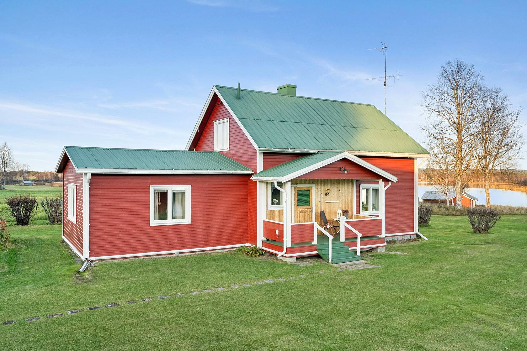 4 rum vinterbonat fritidshus på Neistenkangasvägen 69A Pello, Övertorneå kommun - bild 2