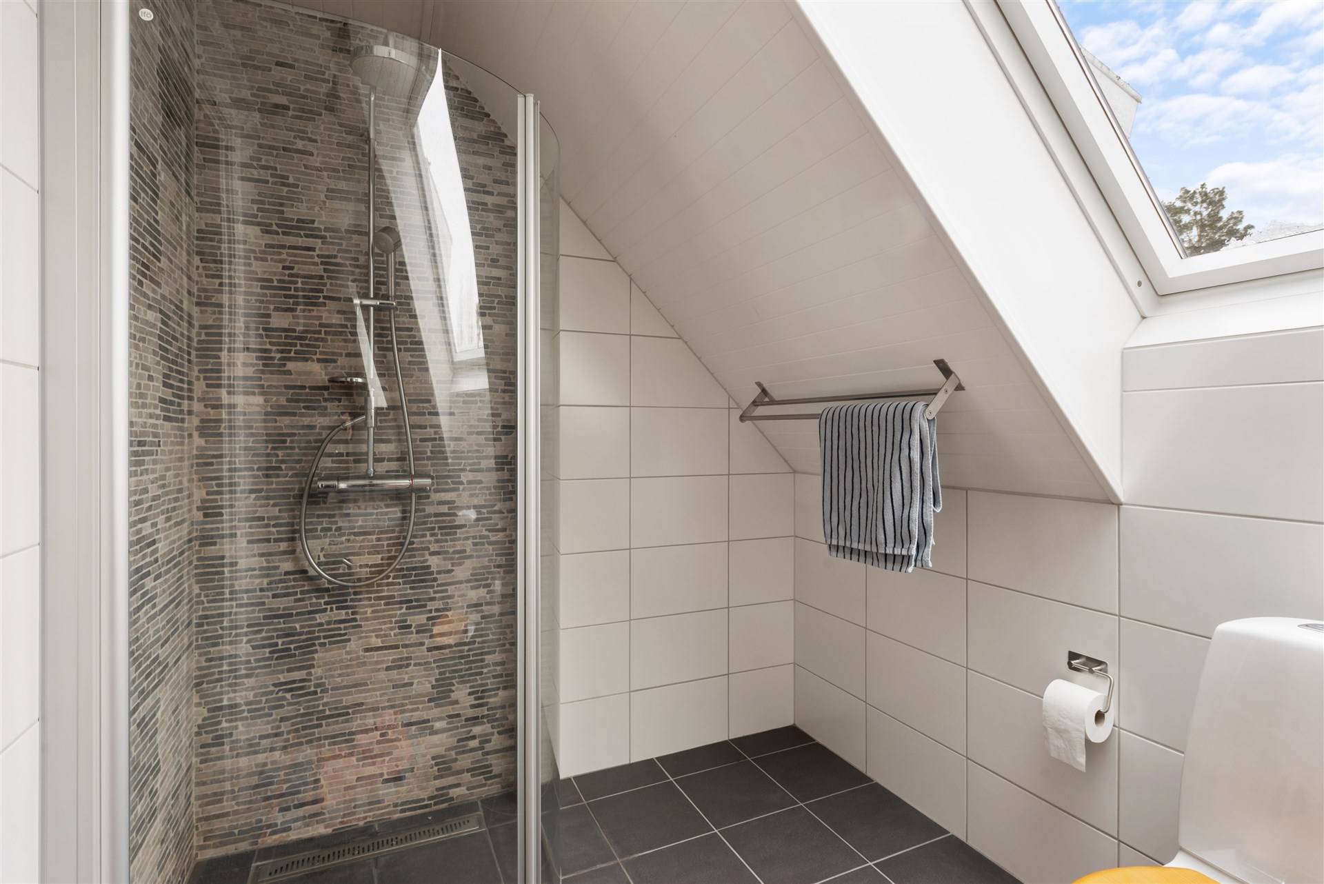 6 rum Villa på Baltoravägen 25 Baltora Norrtälje kommun - bild 34