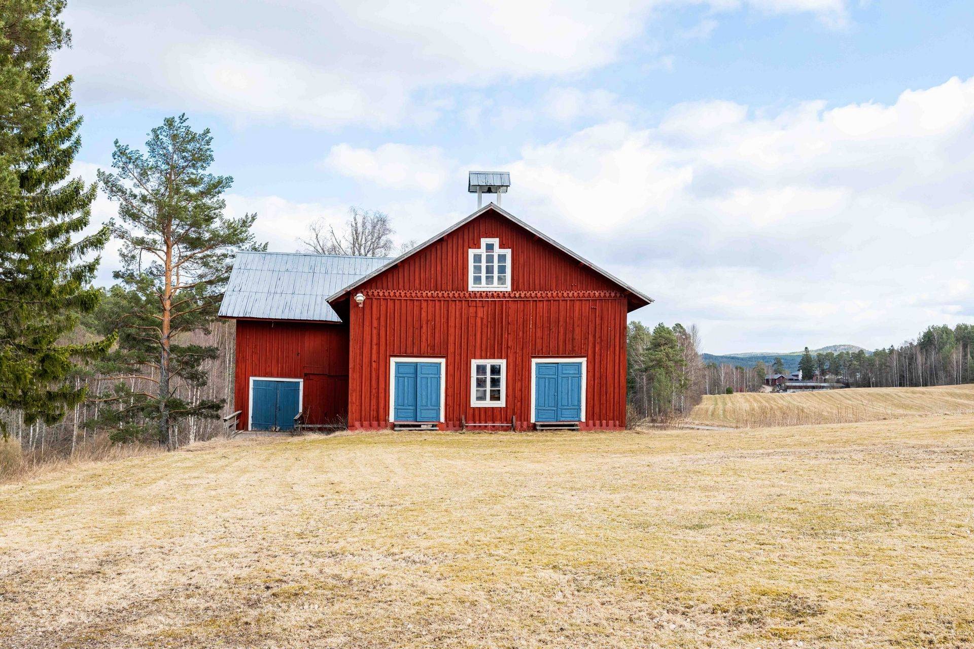 Gård med jordbruk på Segnäset 101 Ragunda kommun - bild 48