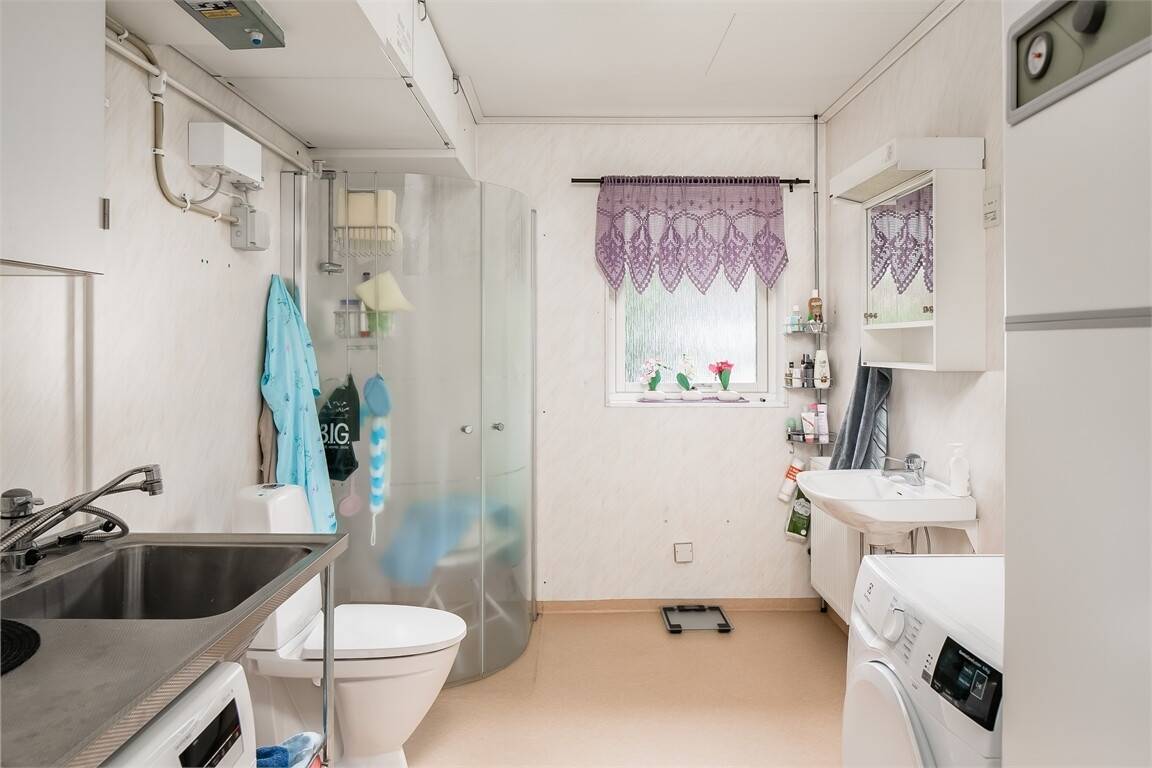 3 rum Lägenhet på Liars väg 30 Torsö/Brommö/Dillö Mariestads kommun - bild 12