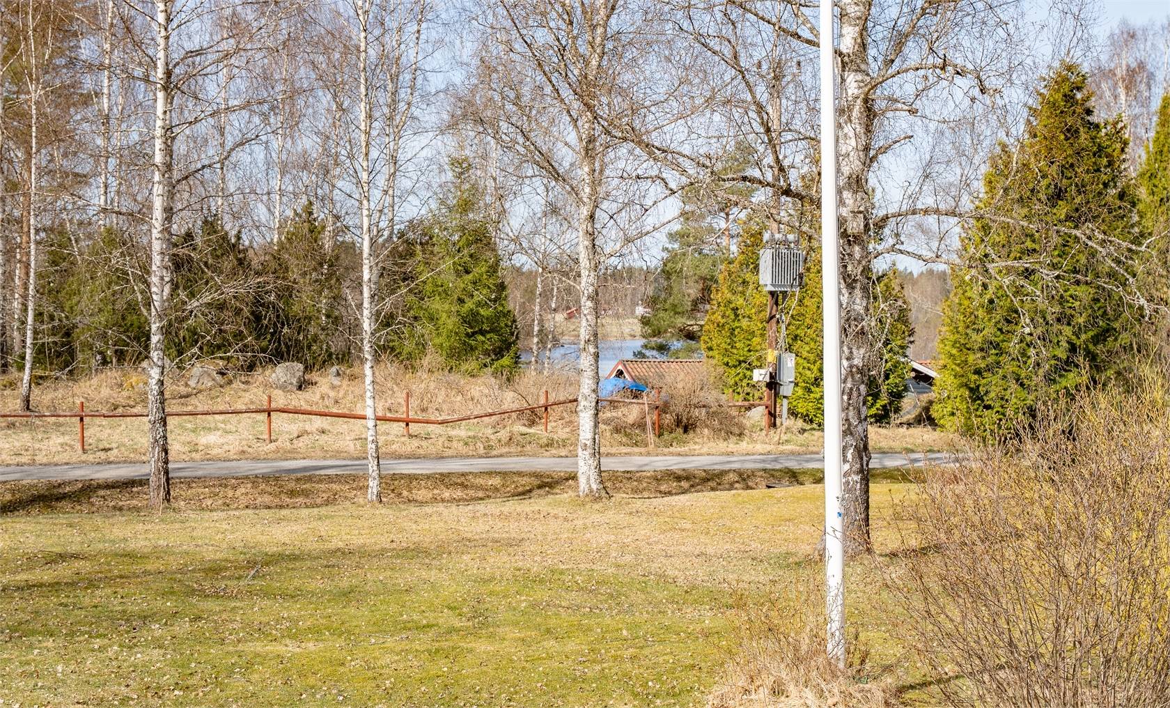 3 rum Fritidshus på Södra Solmyravägen 4 Solmyra Skinnskattebergs kommun - bild 24