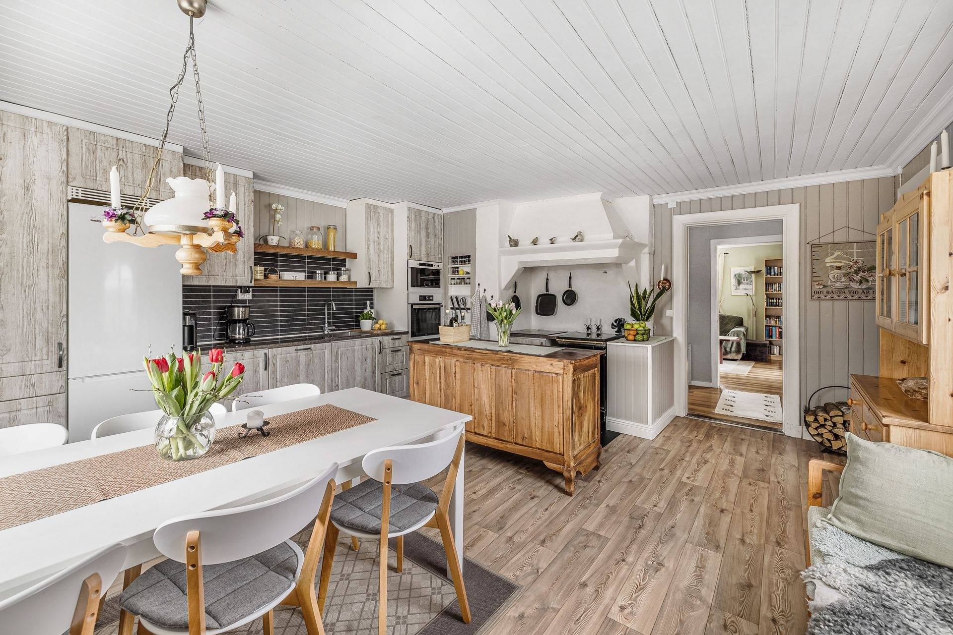 4 rum Villa på Berga Bergaro 2 Stora Sundby Eskilstuna kommun - bild 5