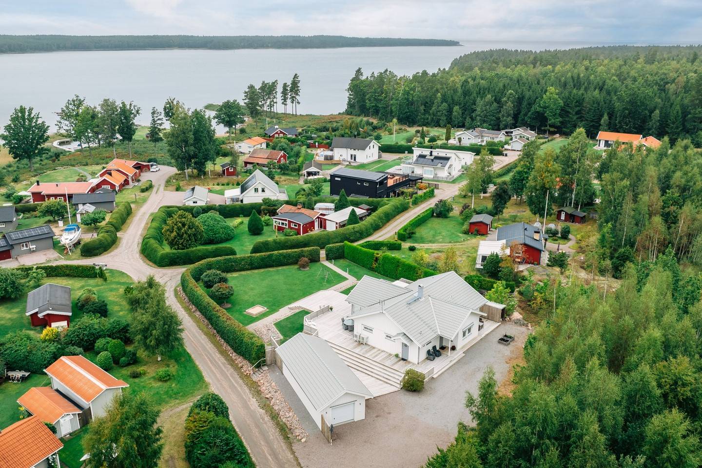 5 rum villa på Brommösund Jordkulleviken 18 Brommösund, Mariestads kommun - bild 1
