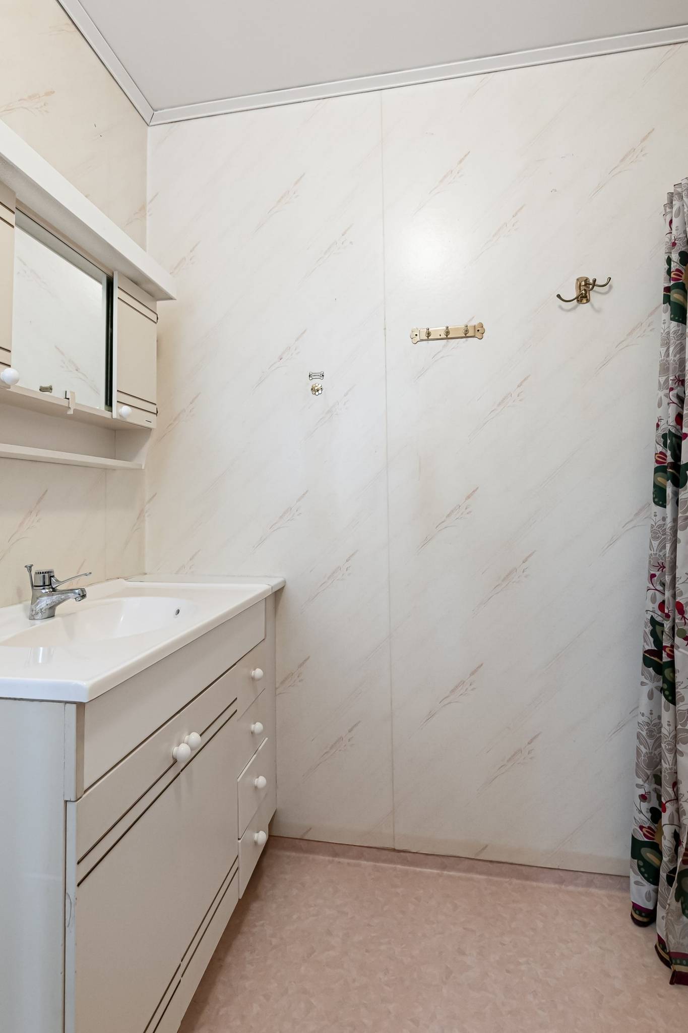 5 rum Villa på Åldermansgatan 8 Sörby Örebro kommun - bild 17