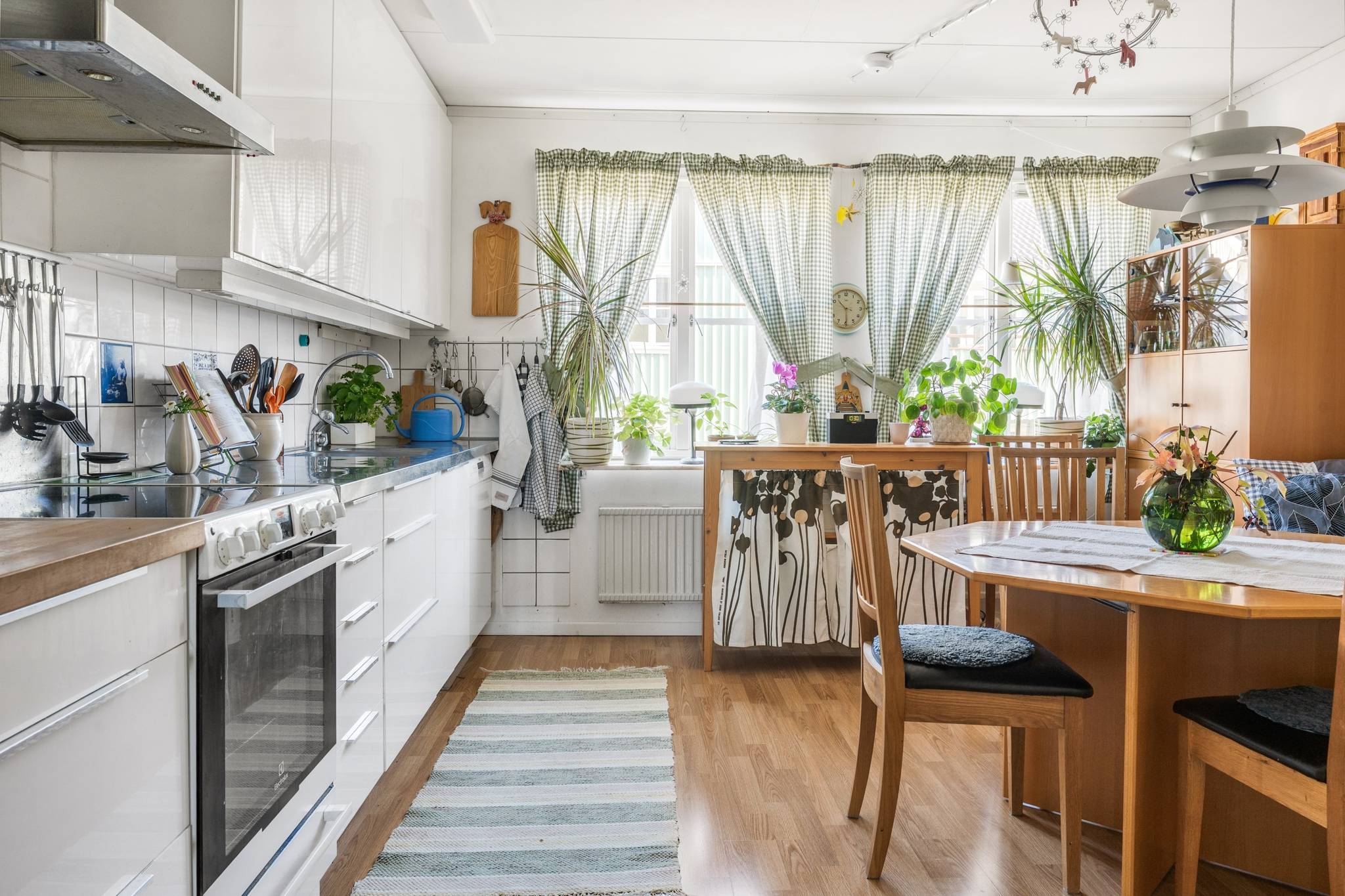 6 rum radhus på Wallingatan 20A Luthagen, Uppsala kommun - bild 3