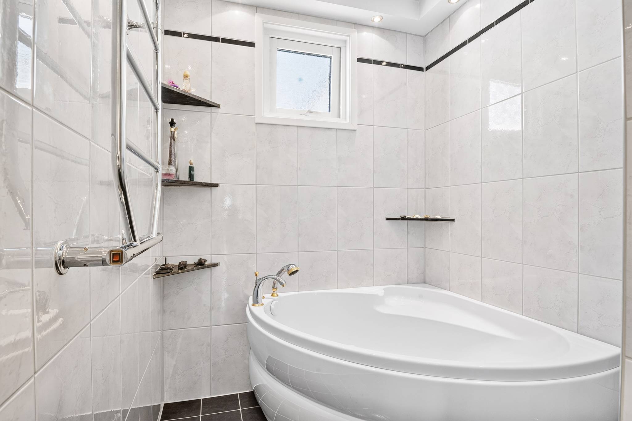 7 rum Radhus på Västerslänt 41 Hammarkullen Göteborgs kommun - bild 6