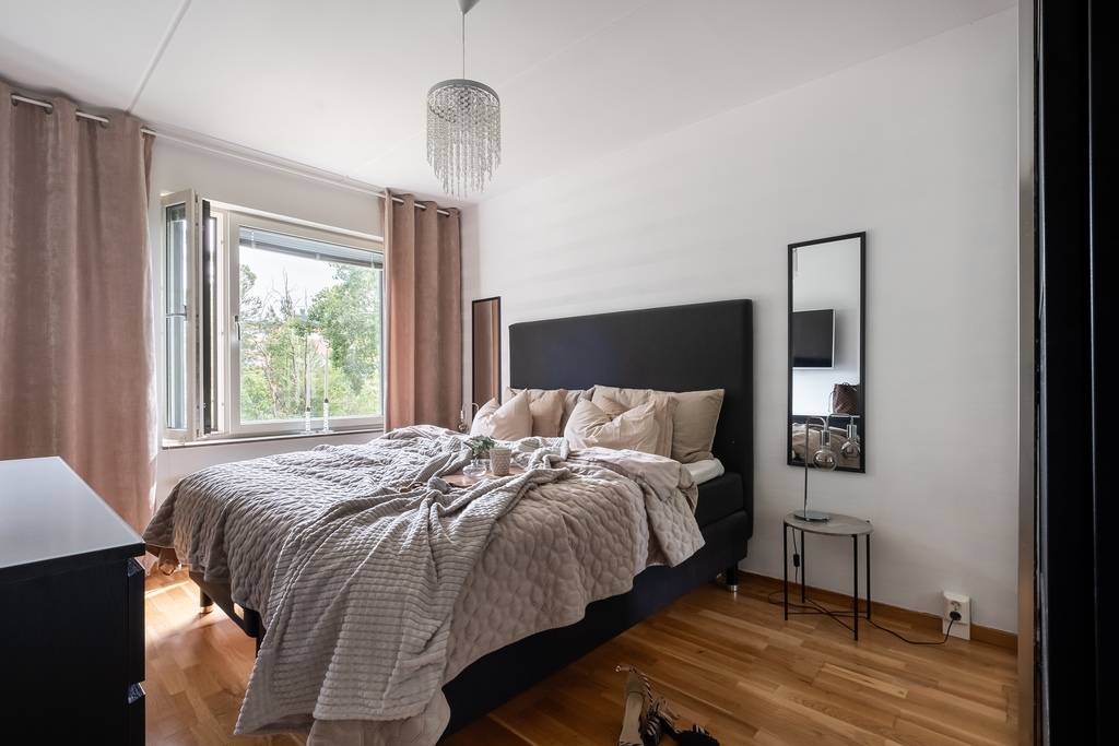 4 rum Lägenhet på Tussmötevägen 300, 1 tr Gamla Östberga - Stureby Stockholms kommun - bild 24