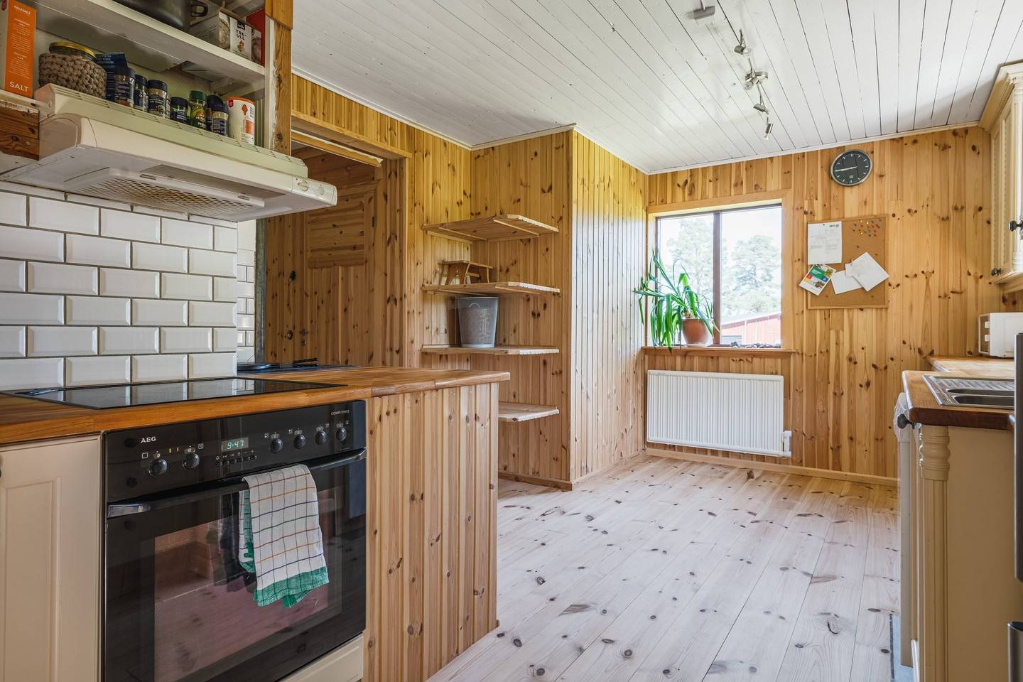 5 rum Villa på Botilsäters-Byn Skogaryd Värmlandsnäs Säffle kommun - bild 12