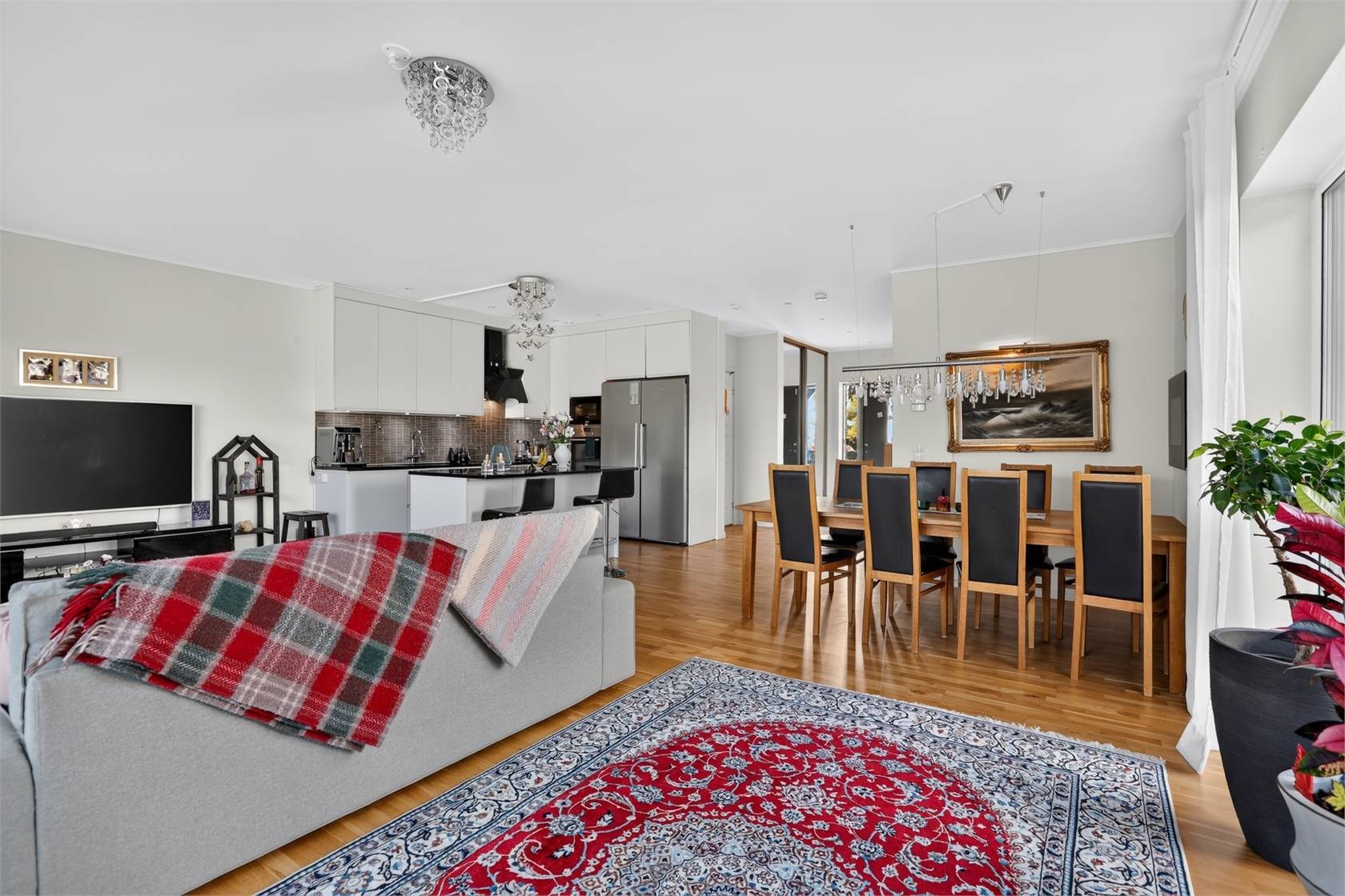 6 rum Parhus på Julias väg 43A Järna Södertälje kommun - bild 12