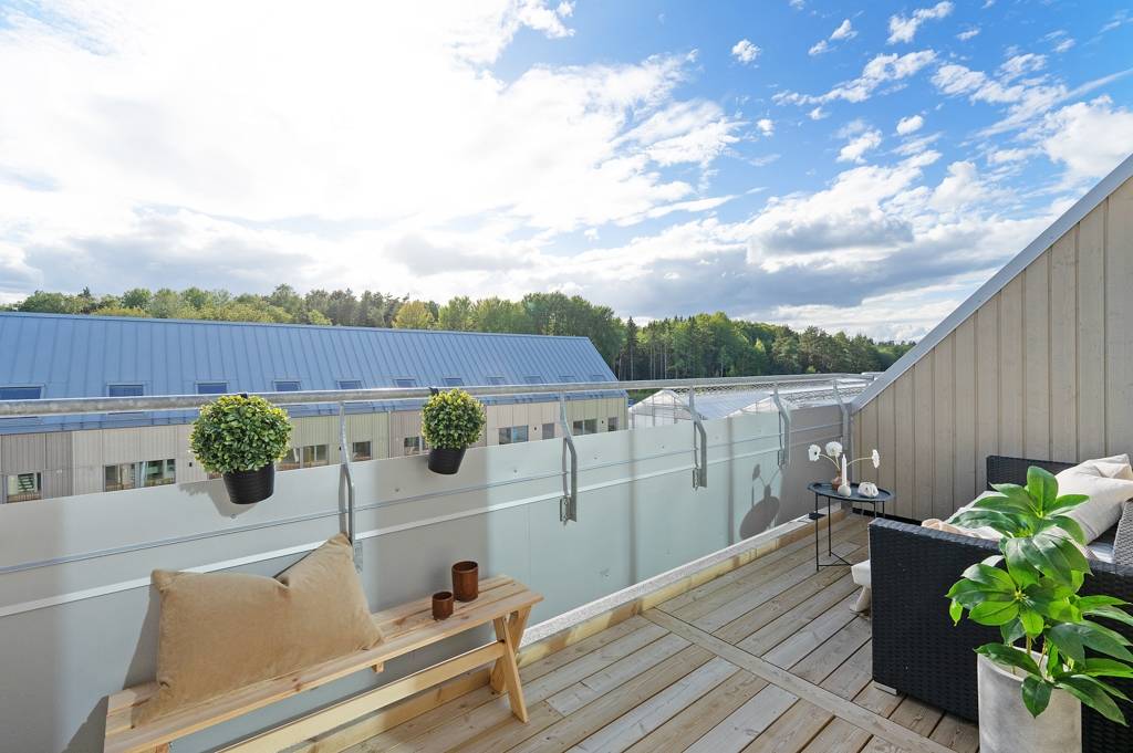 4 rum Radhus på Brageslingan 44 Ormbacka Järfälla kommun - bild 44