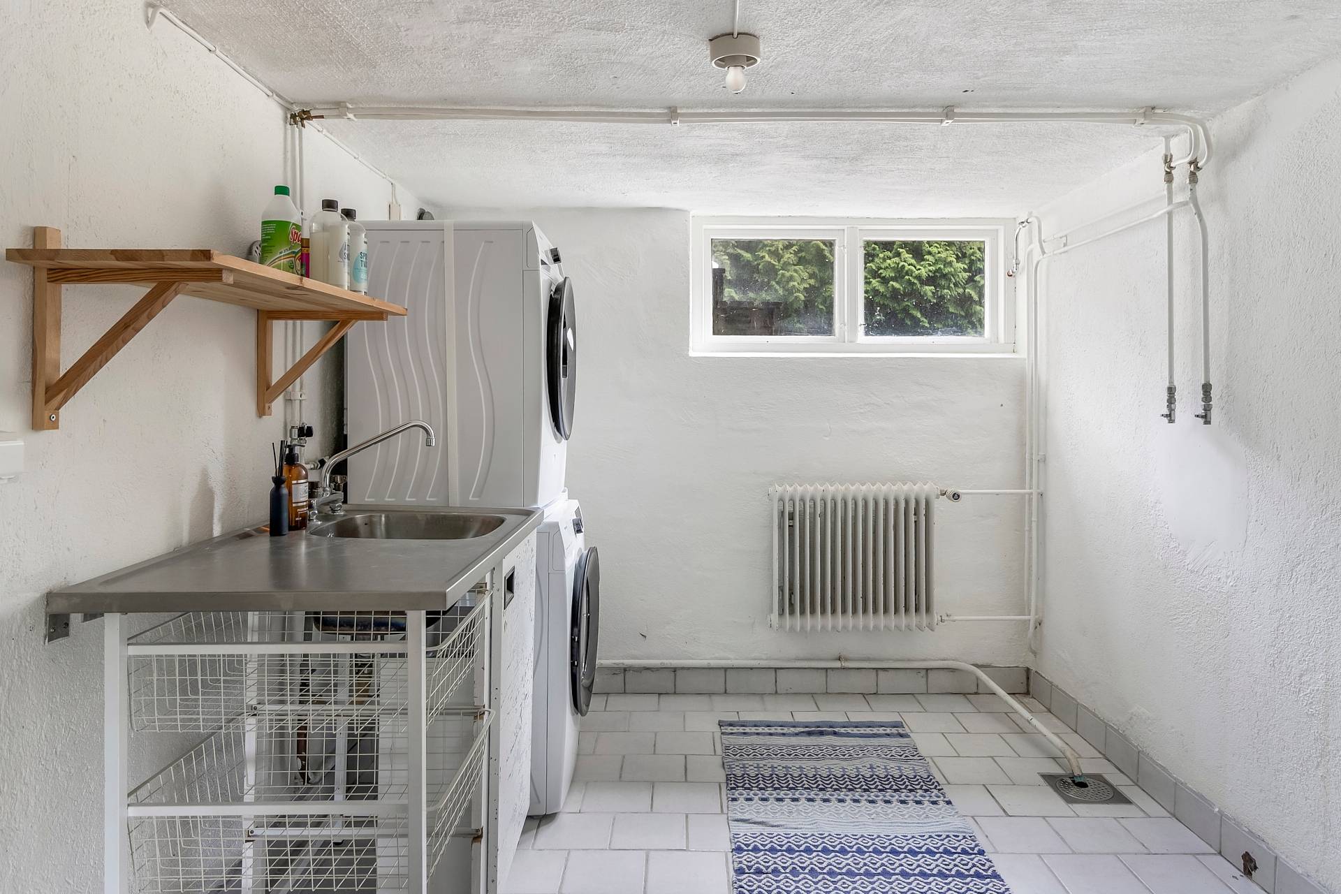 5 rum Villa på Bäckgatan 4 Runna Kungsörs kommun - bild 30