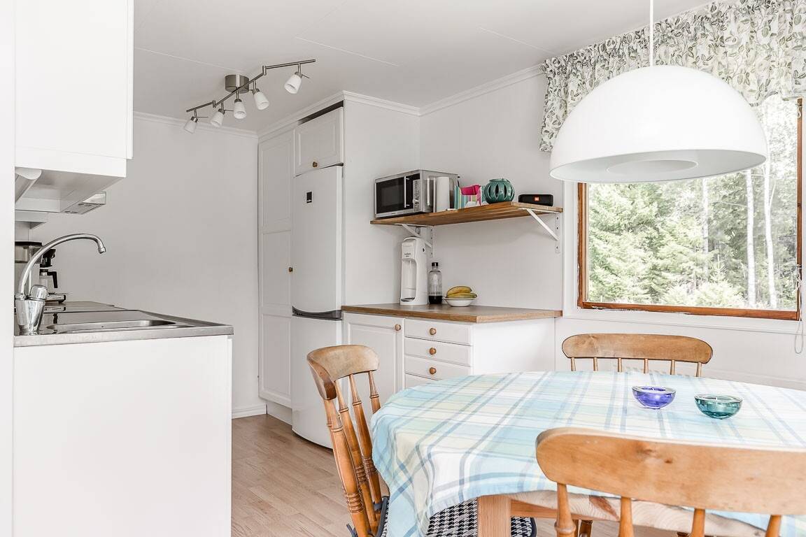 3 rum Vinterbonat fritidshus på Småmursvägen 3 Säljemar Gävle kommun - bild 17