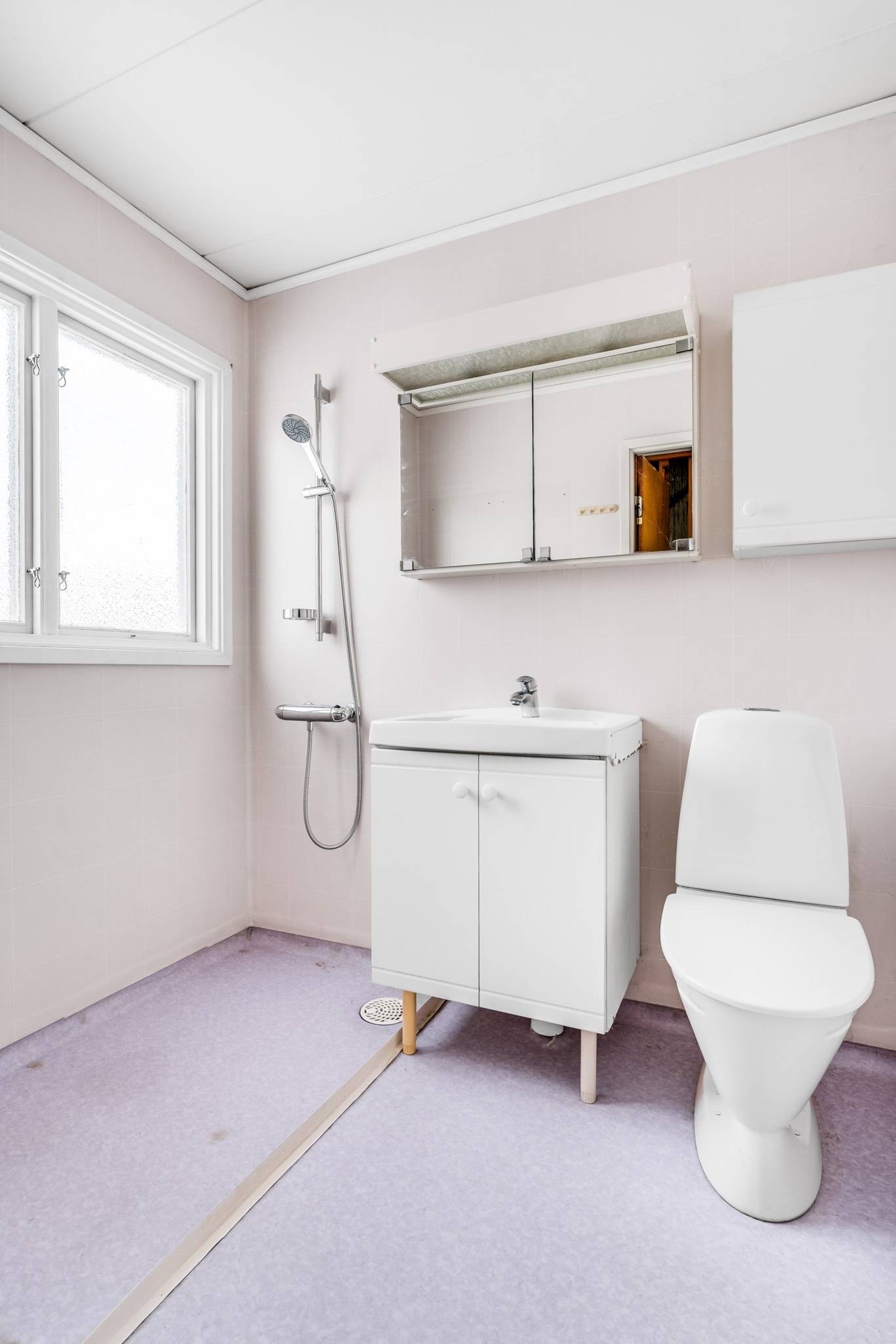 6 rum Villa på Sjöåkersvägen 15 Svedjeholmen Örnsköldsviks kommun - bild 7